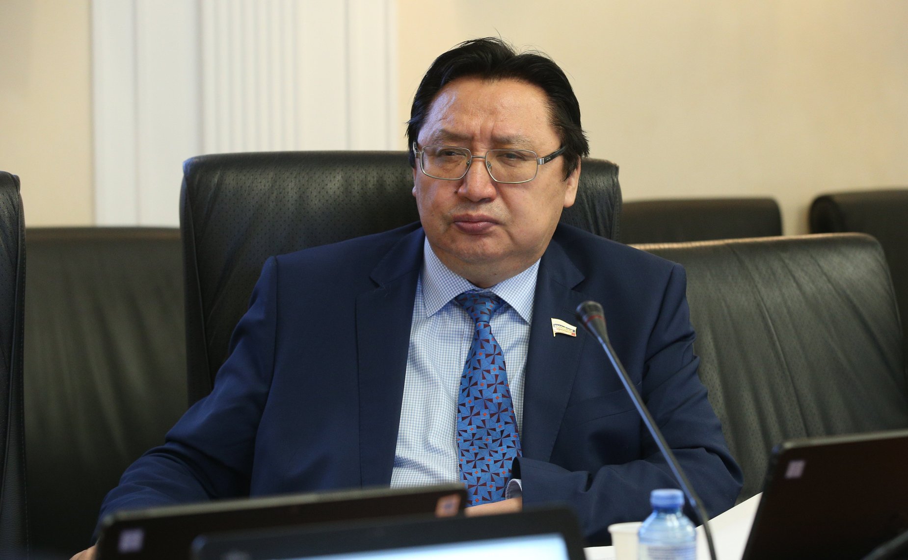 Александр Акимов