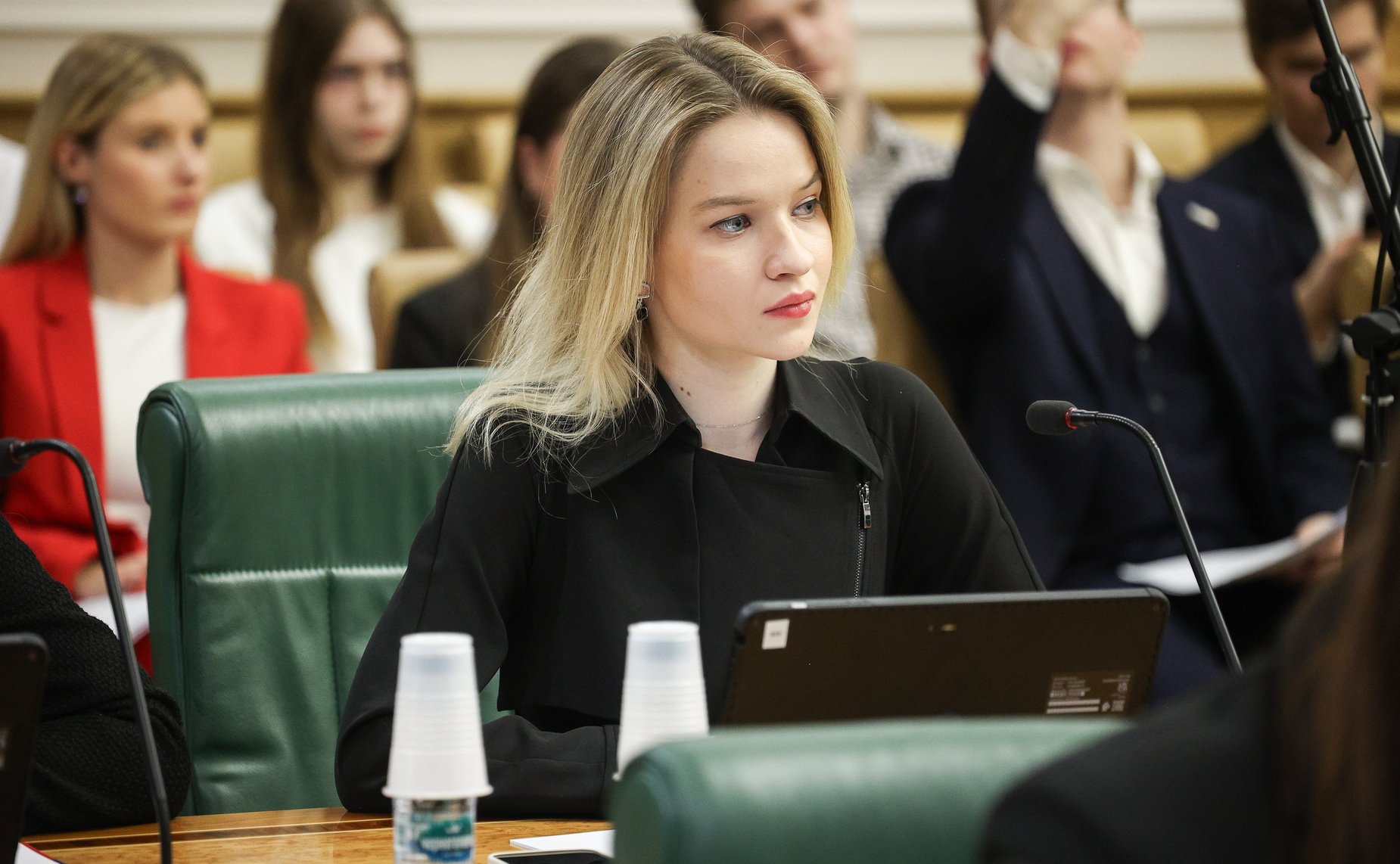 Совещание Комитета Совета Федерации по науке, образованию и культуре «Национальная и народная символика на товарном рынке: ограничения и возможности»