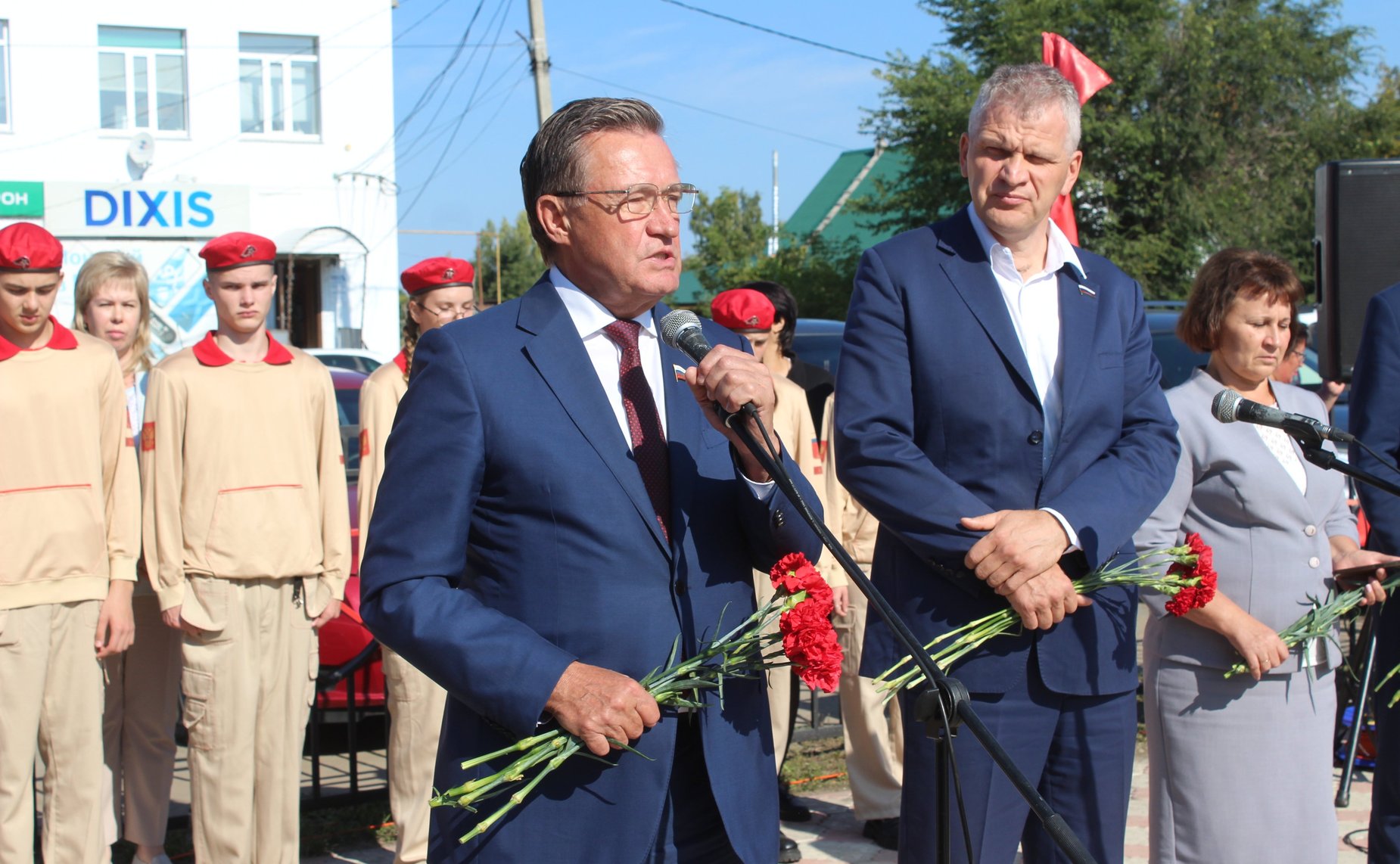 Сергей Рябухин принял участие в патриотических мероприятиях, посвященных открытию аллеи Славы Героев СВО