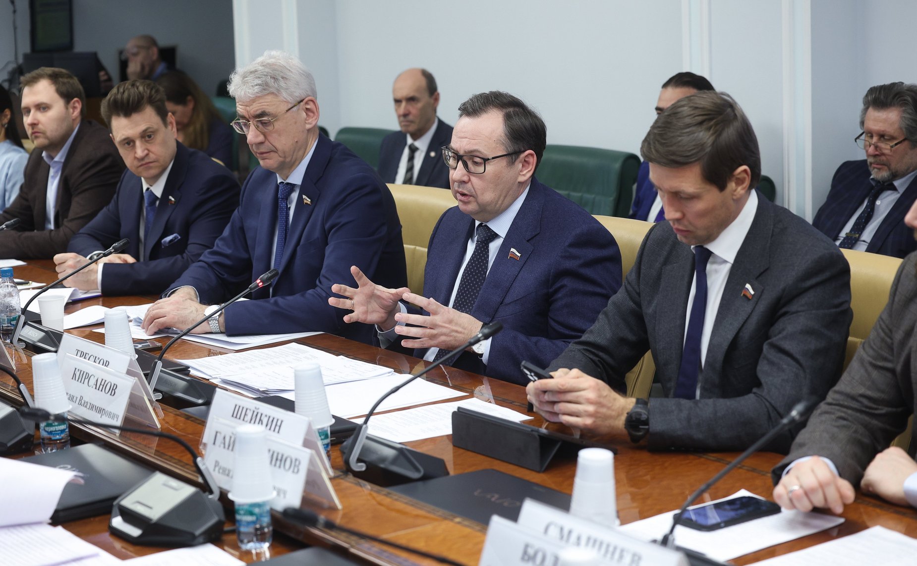 Круглый стол на тему «Экономические и законодательные аспекты привлечения хозяйствующими субъектами иностранной рабочей силы»