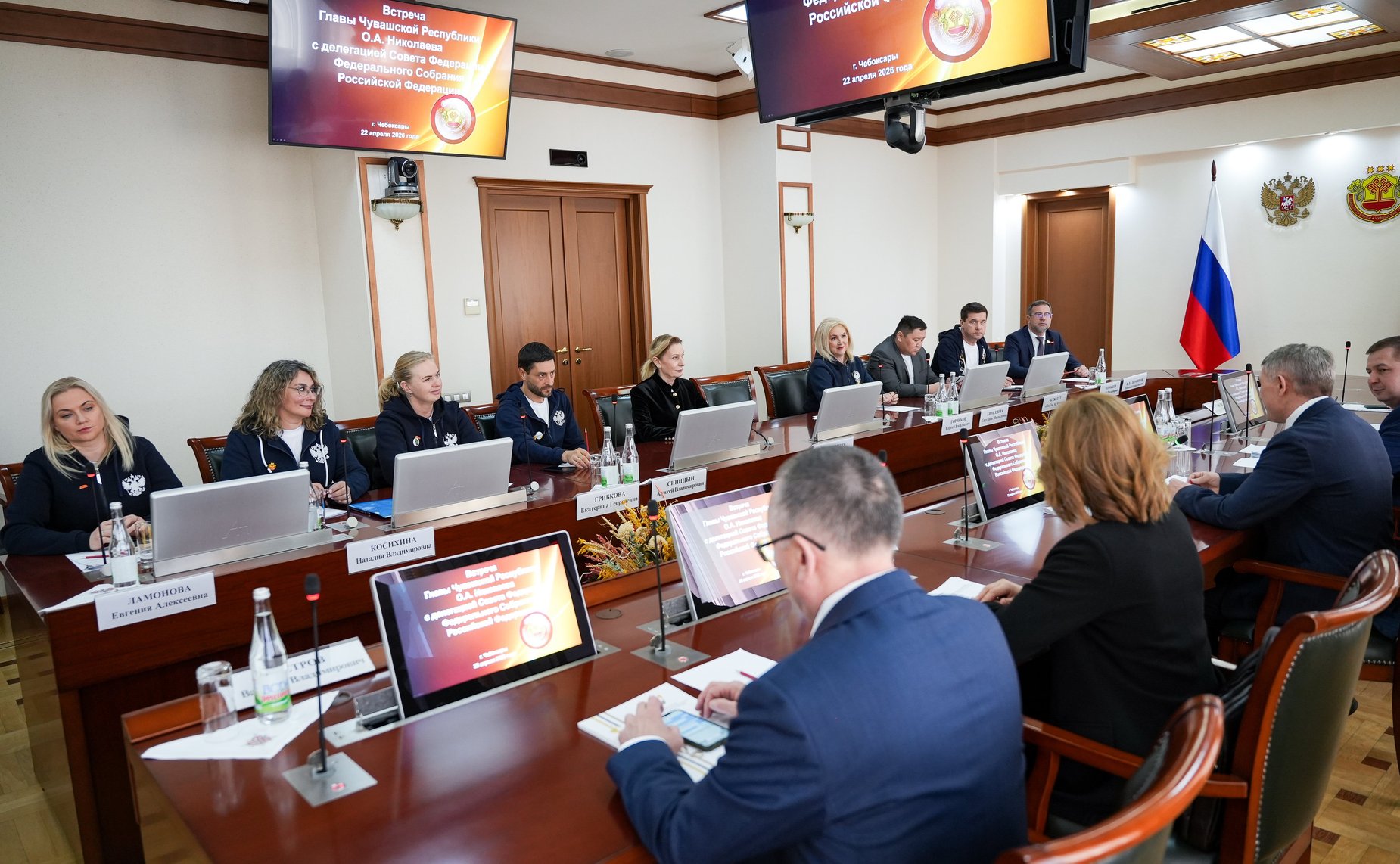 Сенаторы приняли участие в совещании с главой Чувашской Республики Олегом Николаевым