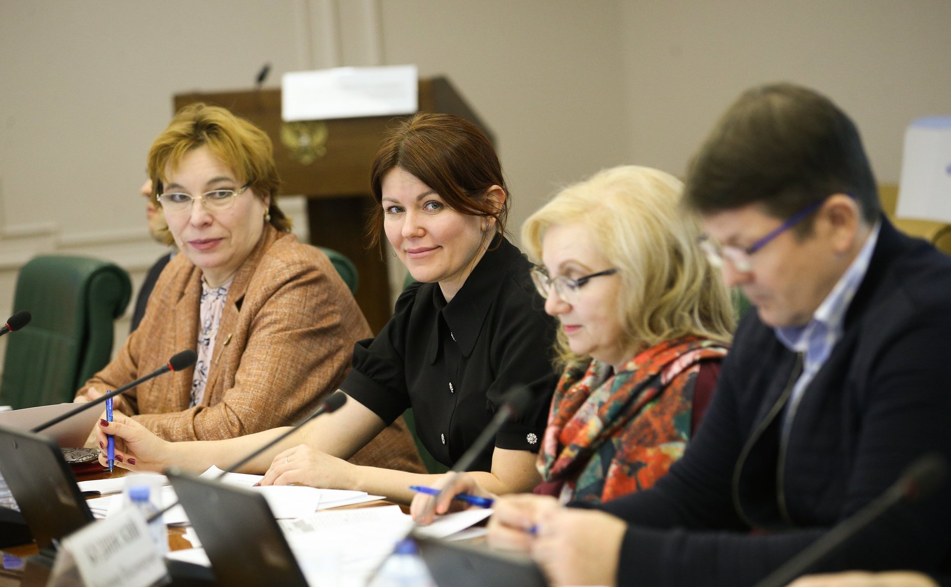 Круглый стол на тему «Судебно-экспертная деятельность в Российской Федерации: проблемы и пути решения»