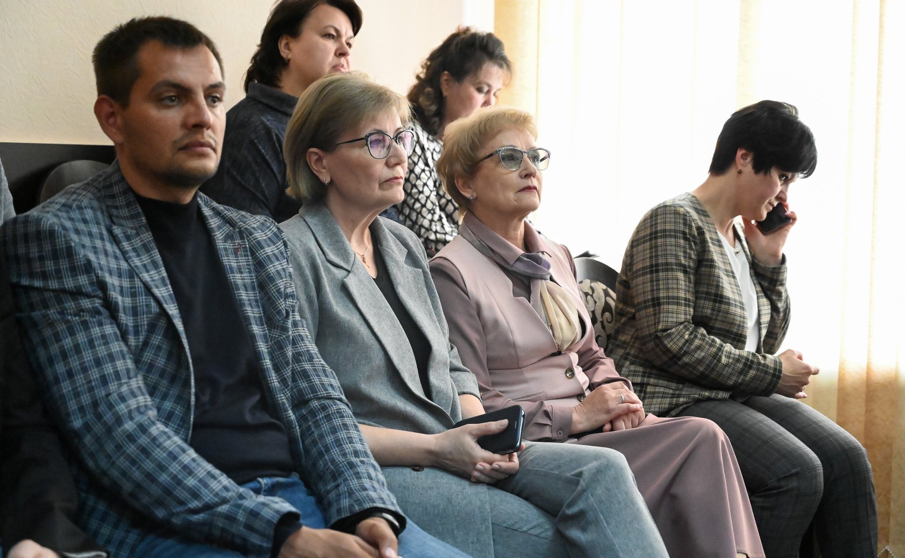 Оксана Хлякина посетила город Елец Липецкой области и вместе с главой города провели осмотр школ, медицинского колледжа и других социально значимых учреждений