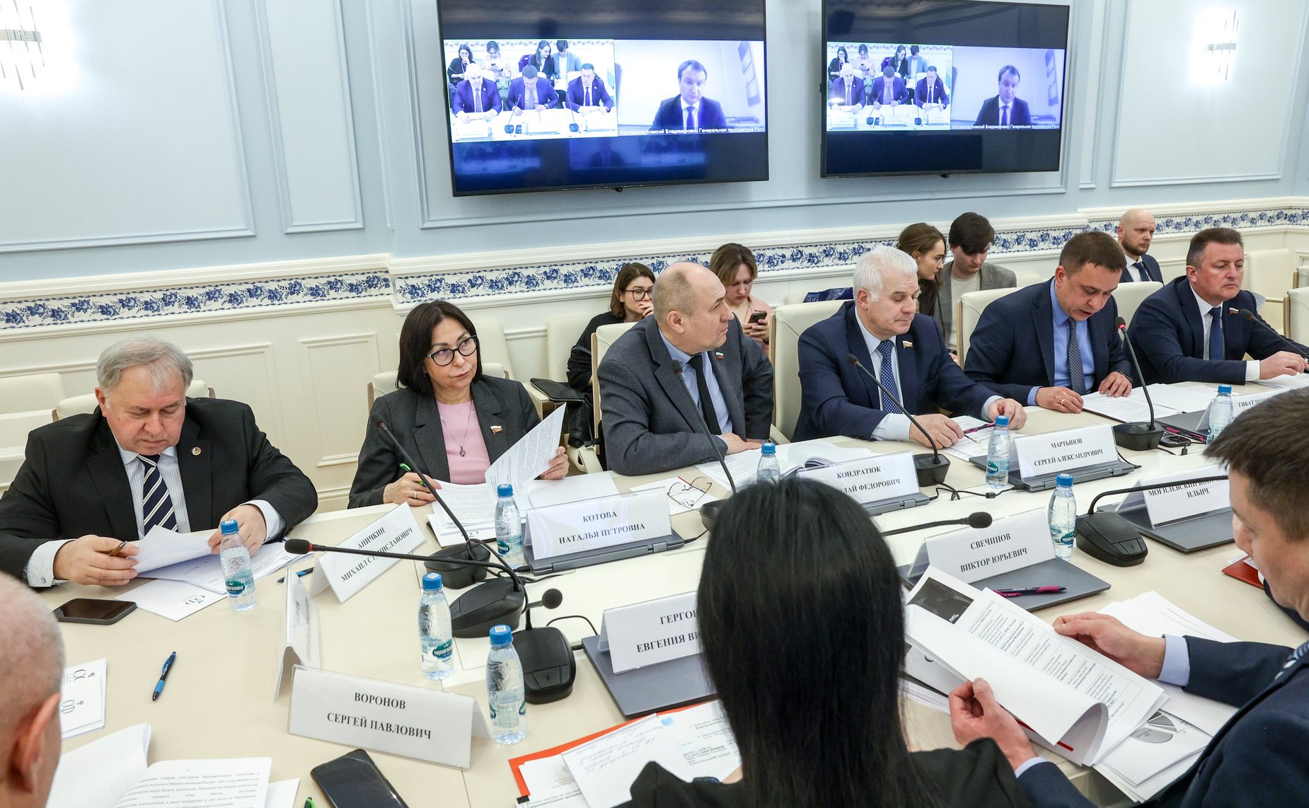 Круглый стол на тему «Вопросы обеспечения безопасности образовательных организаций»