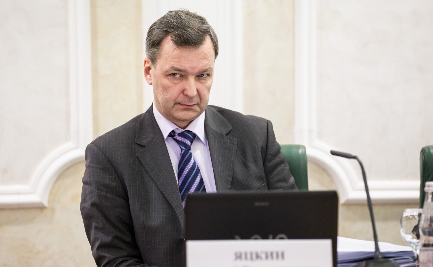 17-12-13 Комитет по Конституционному законодательству-6 Яцкин