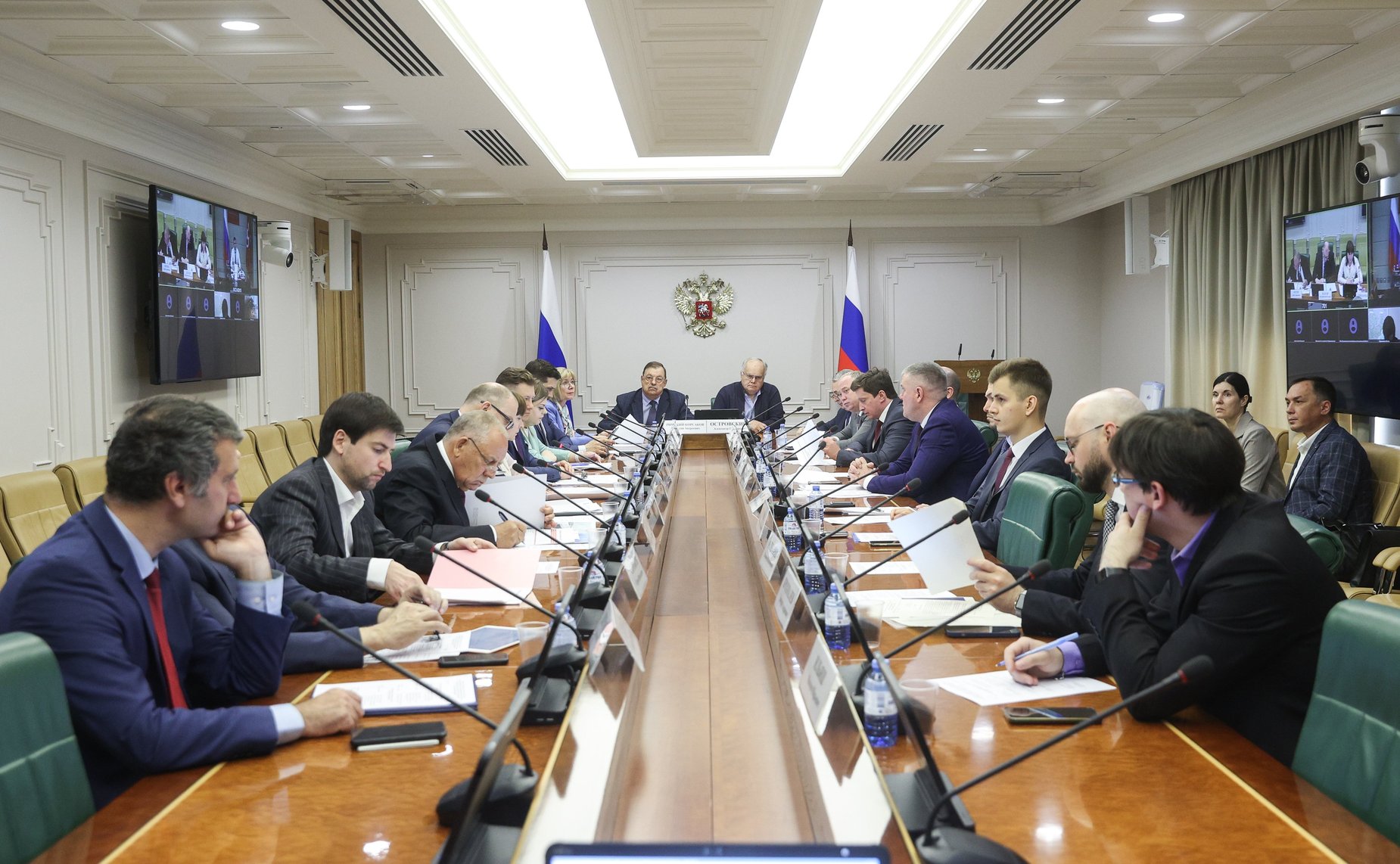 Круглый стол Комитета Совета Федерации по экономической политике