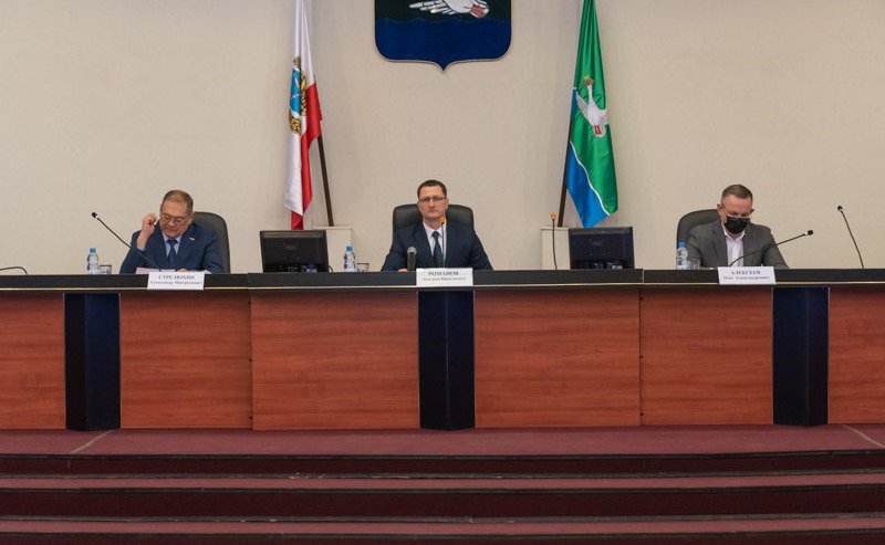 Олег Алексеев в ходе работы в регионе принял участие в заседании актива Марксовского муниципального района