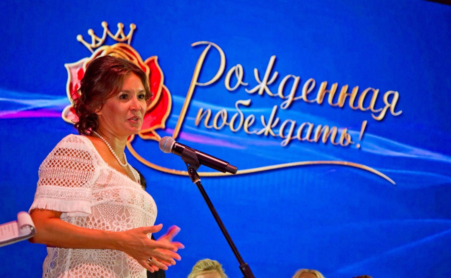 Маргарита Павлова и Дина Оюн приняли участие в социально-культурном проекте, направленном на поддержку девушек с ограниченными возможностями здоровья