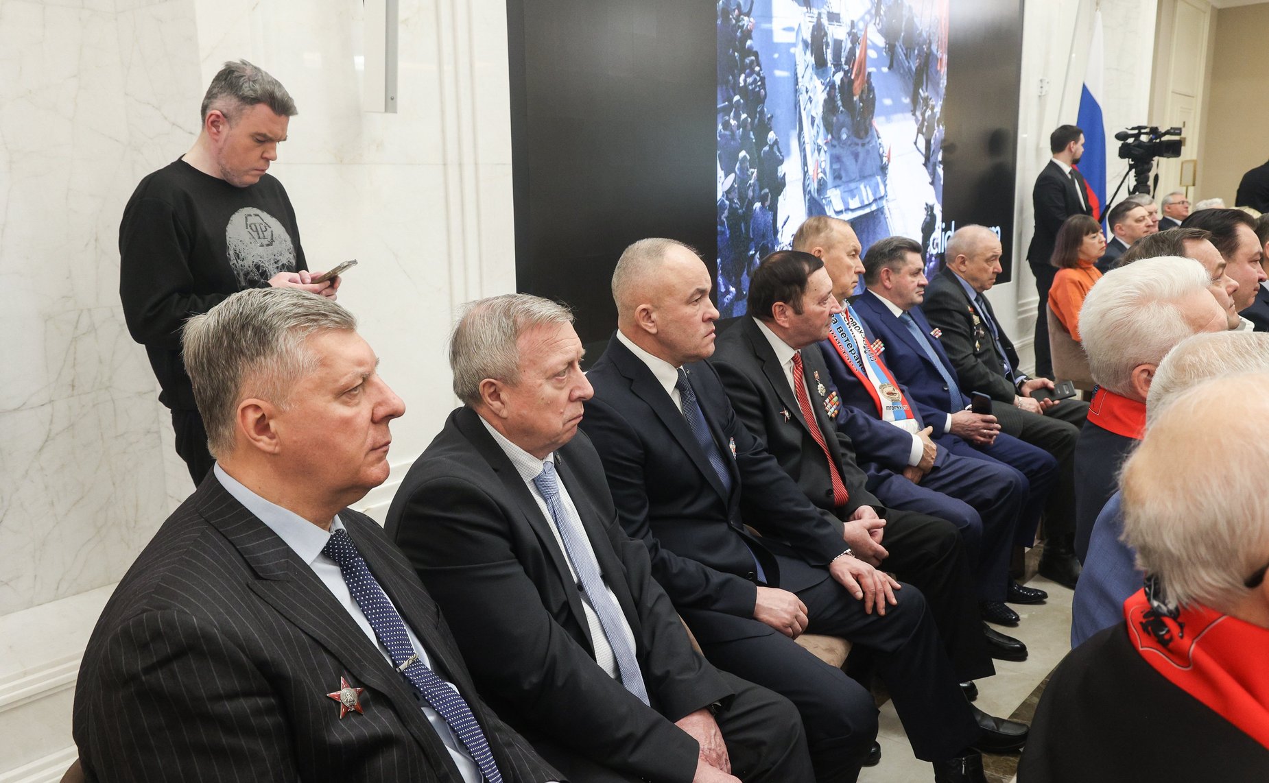 Торжественная встреча сенаторов РФ с воинами-интернационалистами, посвященная 35-й годовщине вывода советских войск с территории Республики Афганистан