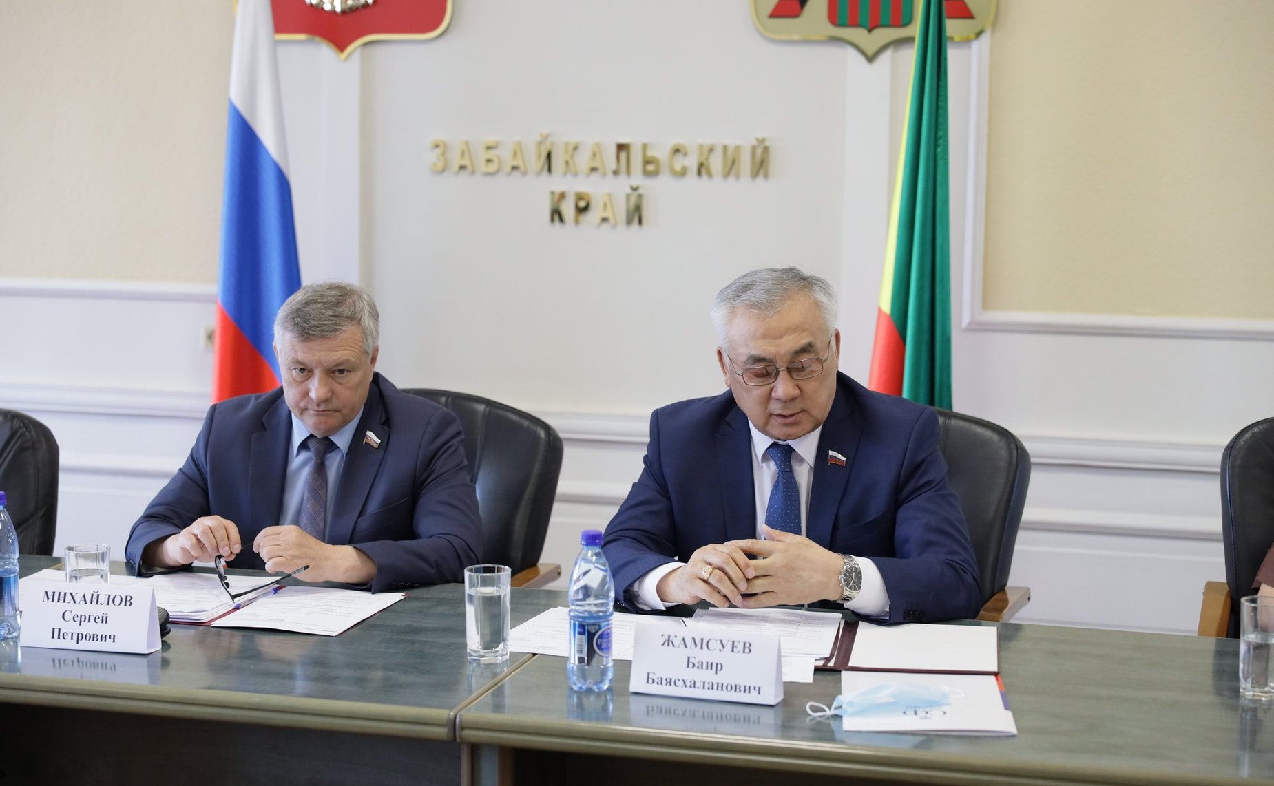 Баир Жамсуев и Сергей Михайлов в рамках работы в регионе провели совещание об организации летней оздоровительной кампании