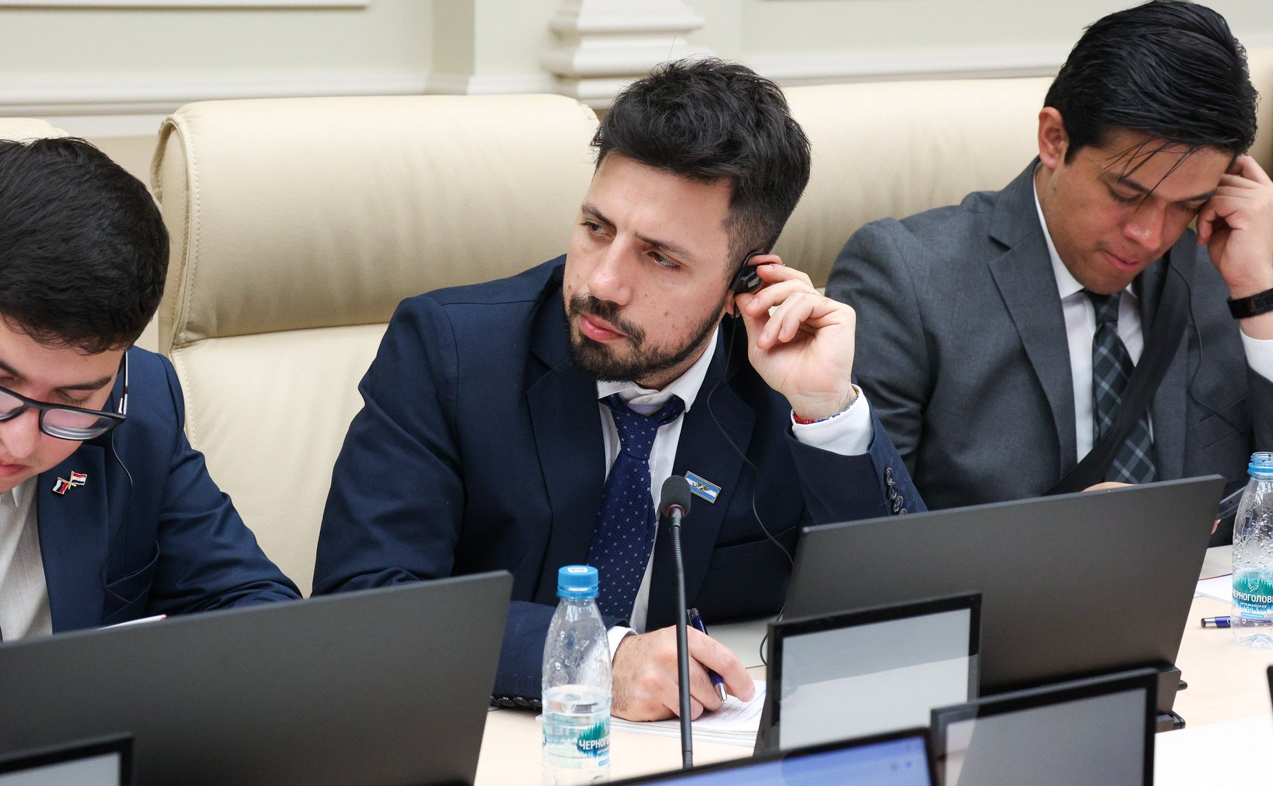 Встреча Андрея Денисова с делегацией молодых общественных и политических деятелей стран Латинской Америки в рамках программы публичной дипломатии Hablemos con Rusia («Поговорим с Россией»)