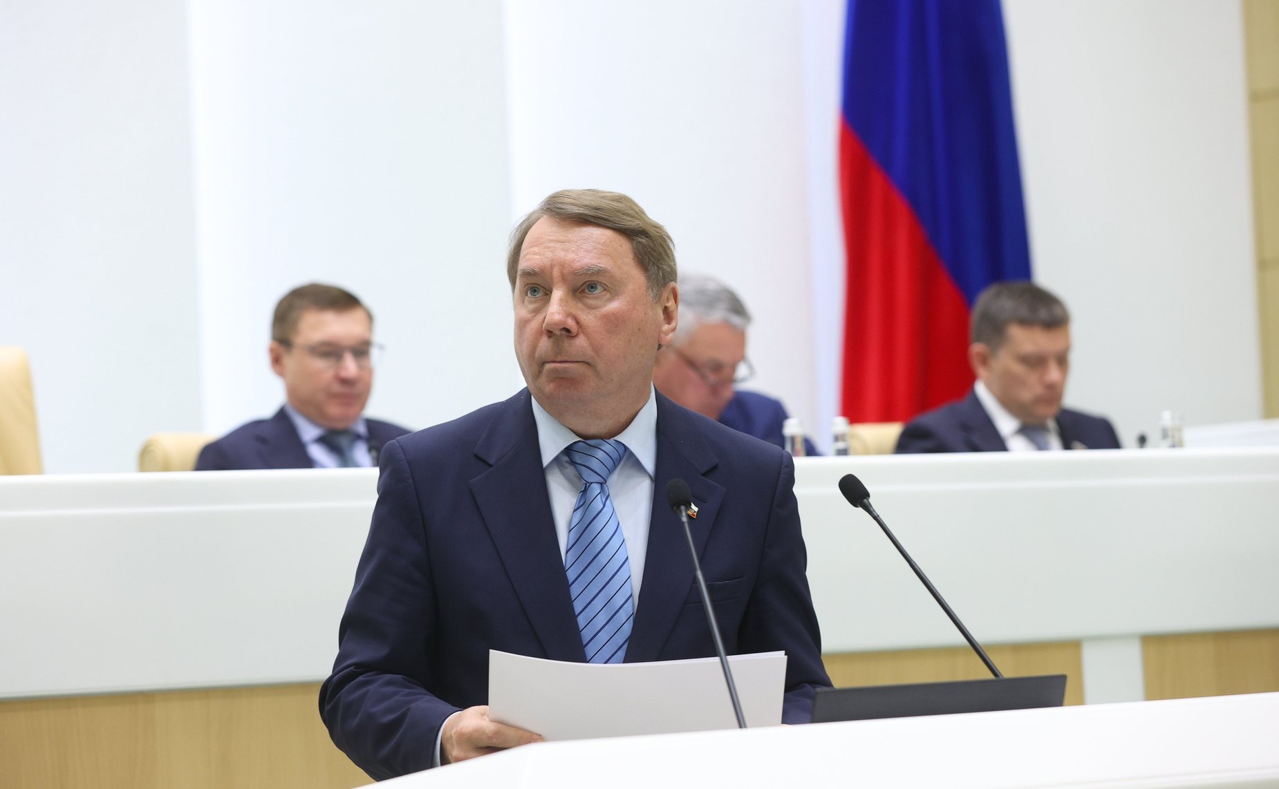 Владимир Кожин