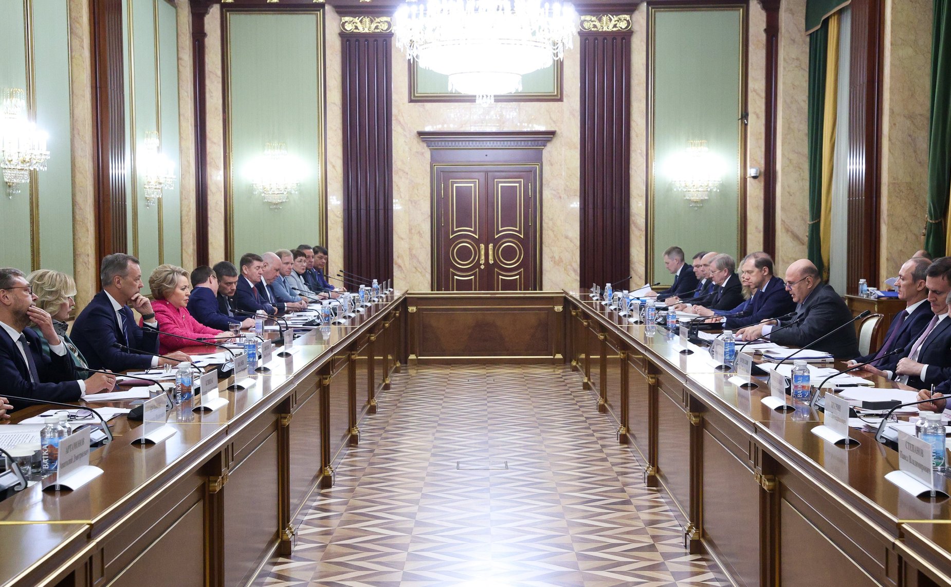 Встреча Председателя Правительства Российской Федерации Михаила Мишустина с руководством Совета Федерации