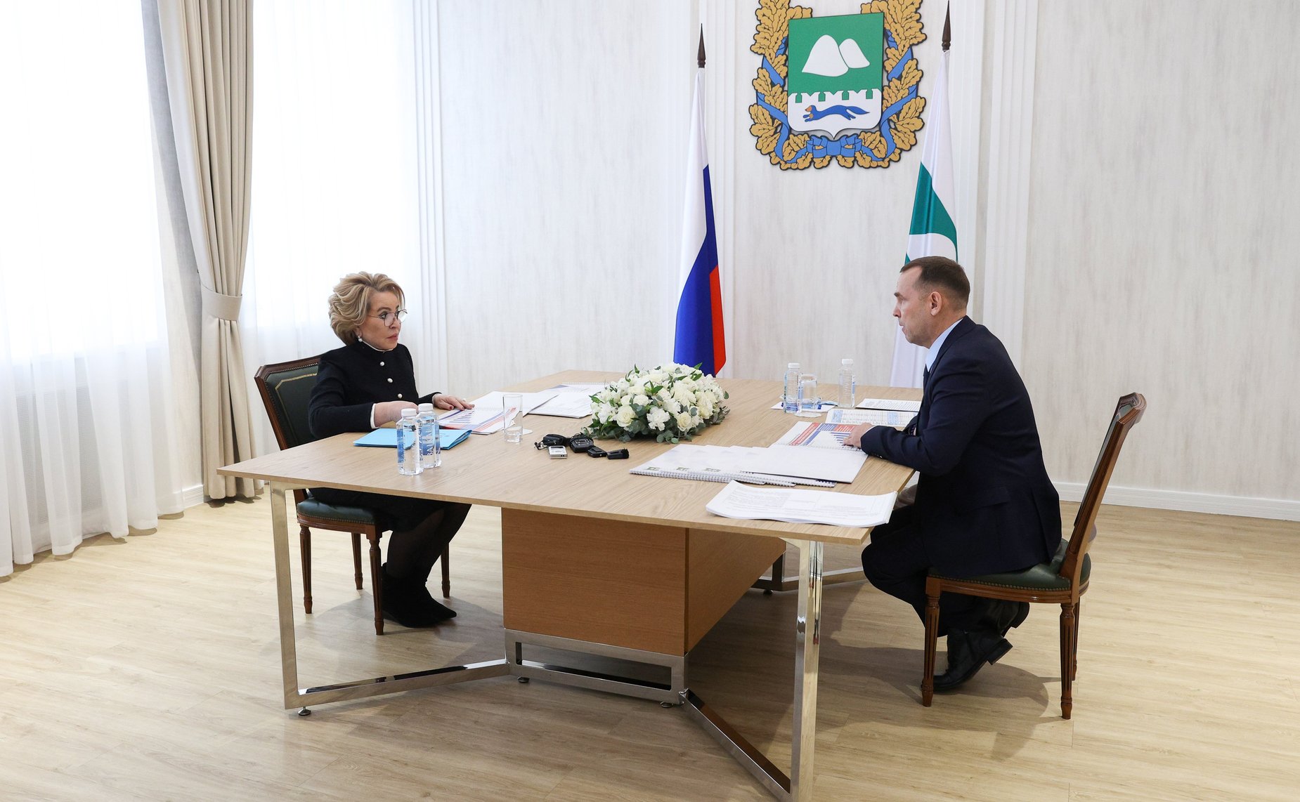 В рамках рабочей поездки Председателя Совета Федерации Валентины Матвиенко в Курганскую область состоялась встреча с губернатором Вадимом Шумковым