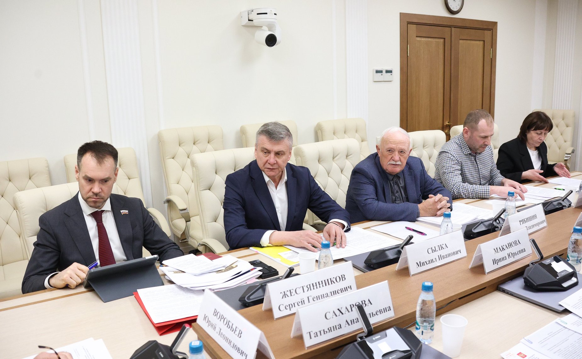 Заместитель Председателя СФ Юрий Воробьев провел совещание по вопросам развития экологического туризма на примере Национального парка «Русский Север»