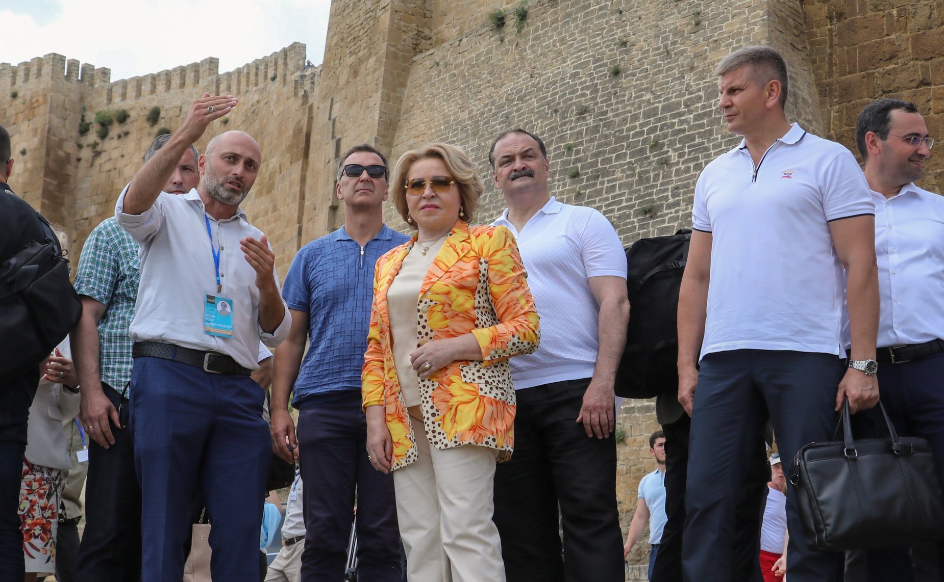 Валентина Матвиенко осмотрела выставку народно-художественных промыслов в Дербенте