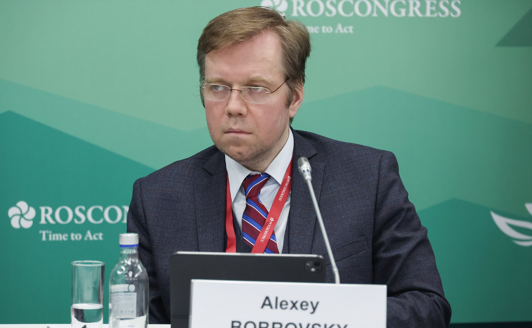 Экспертная сессия «Логистика рыбной продукции: поможет ли биржа убрать посредников?». X Восточный экономический форум