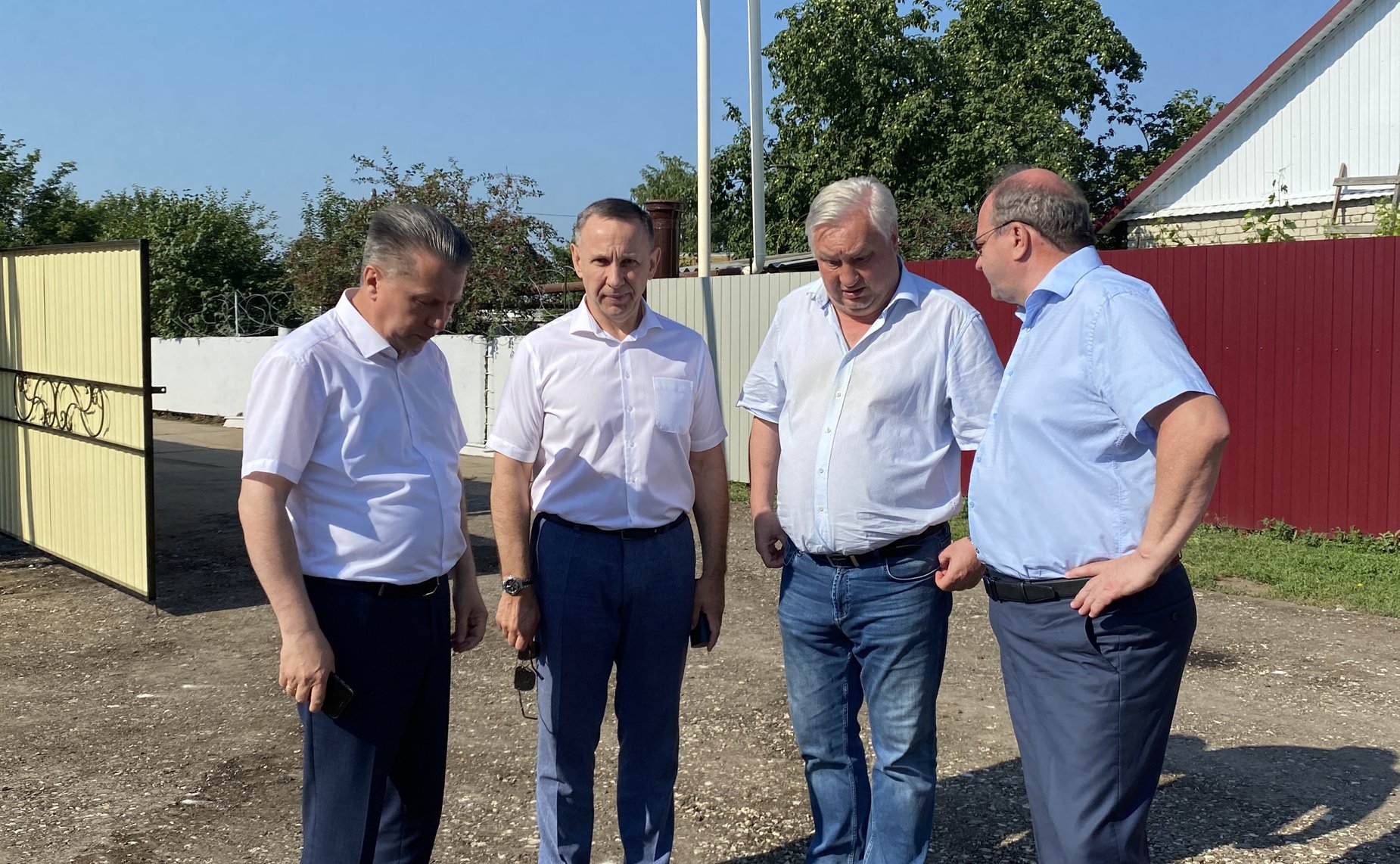 Олег Алексеев принял участие в открытии опорного поста противопожарной службы в селе Безымянное