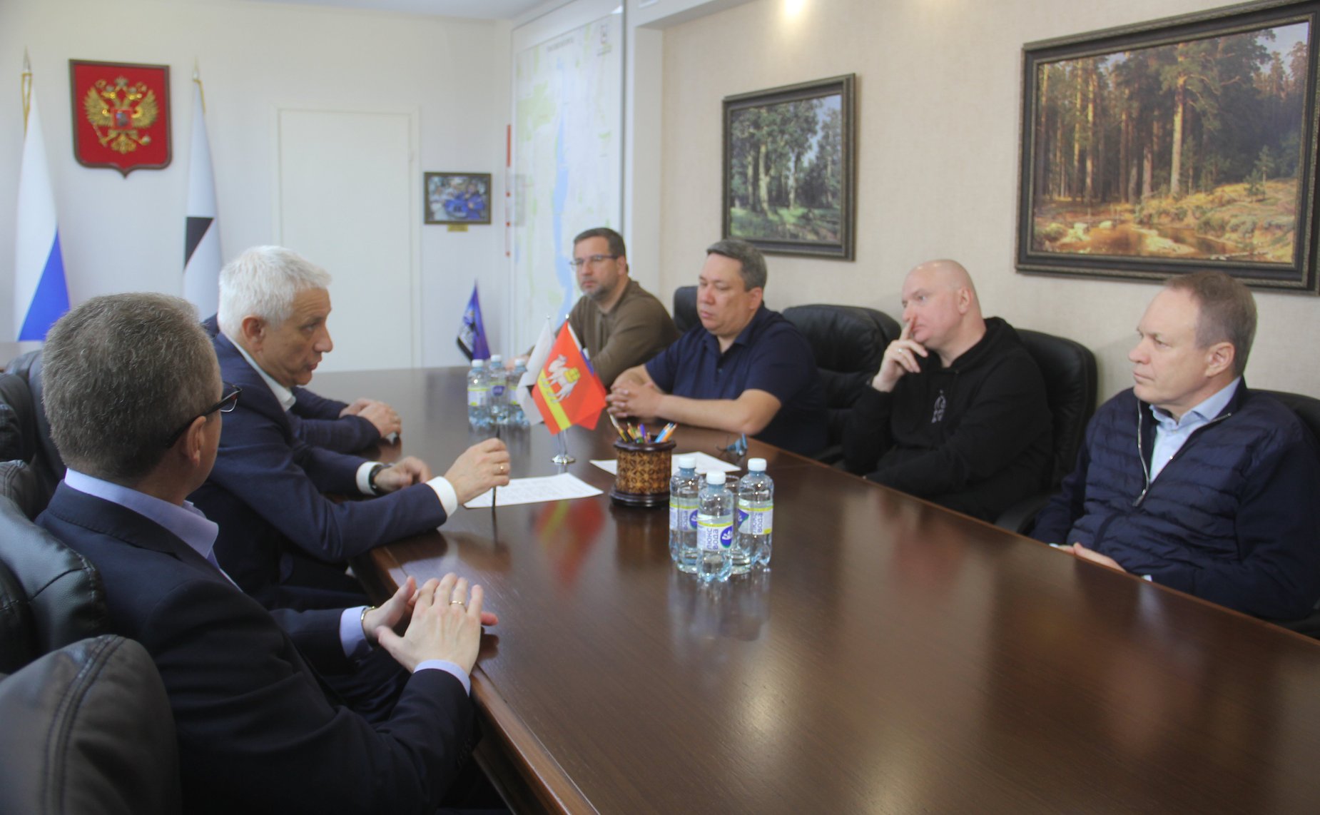 Сенаторы РФ посетили в Магнитогорске объекты промышленной и городской инфраструктуры