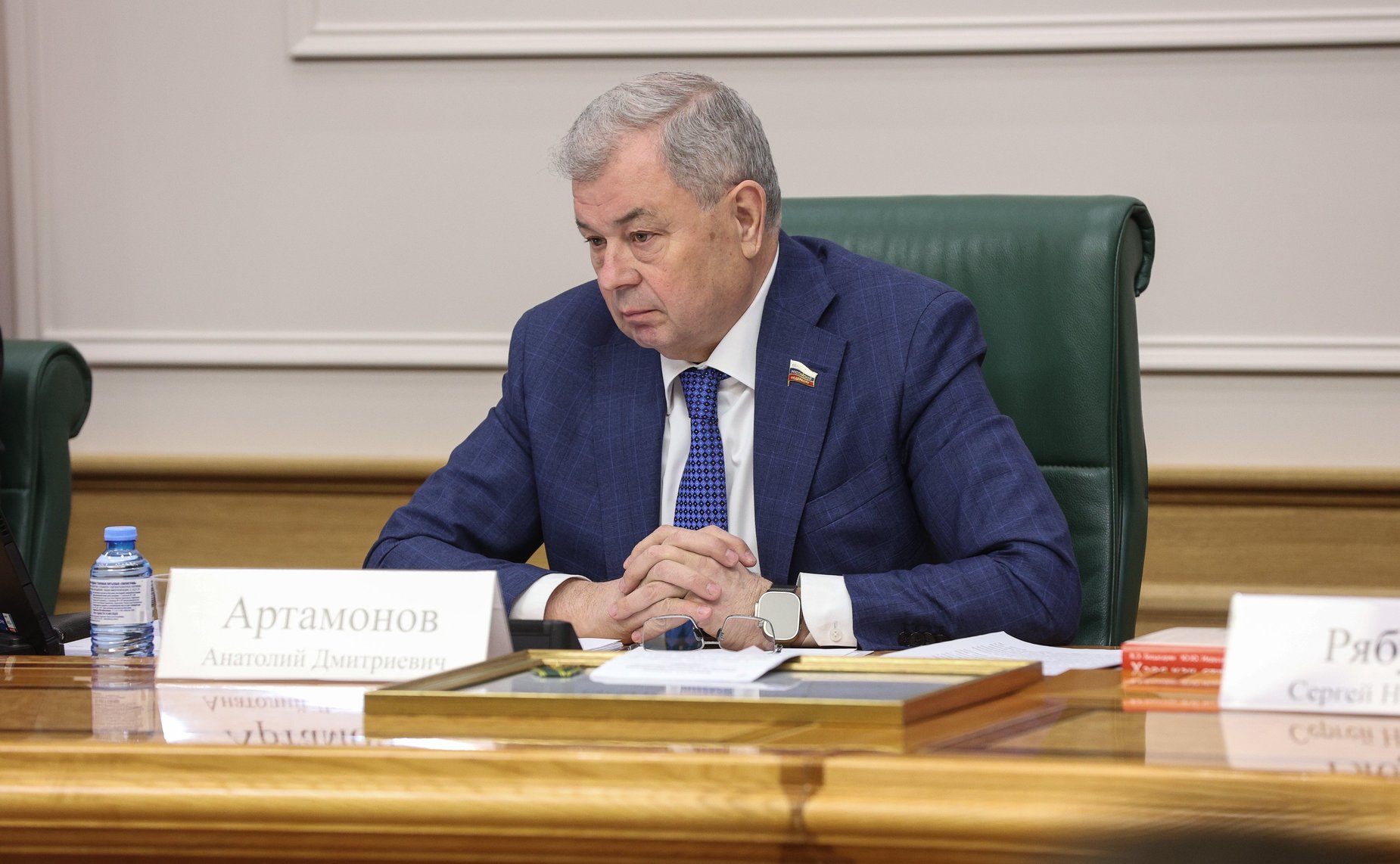 Анатолий Артамонов