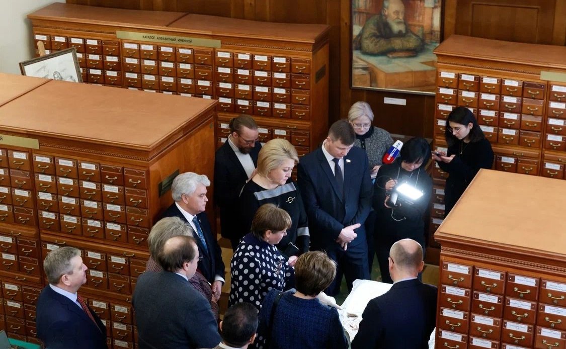 Председатель Комитета СФ по науке, образованию и культуре Лилия Гумерова провела круглый стол на тему «Актуальные вопросы развития библиотечного дела в Российской Федерации»
