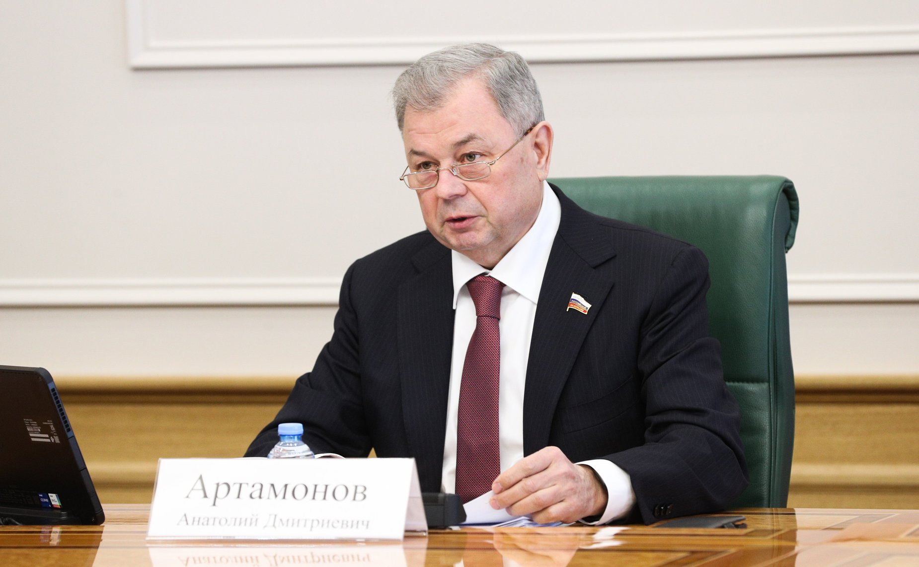 Анатолий Артамонов