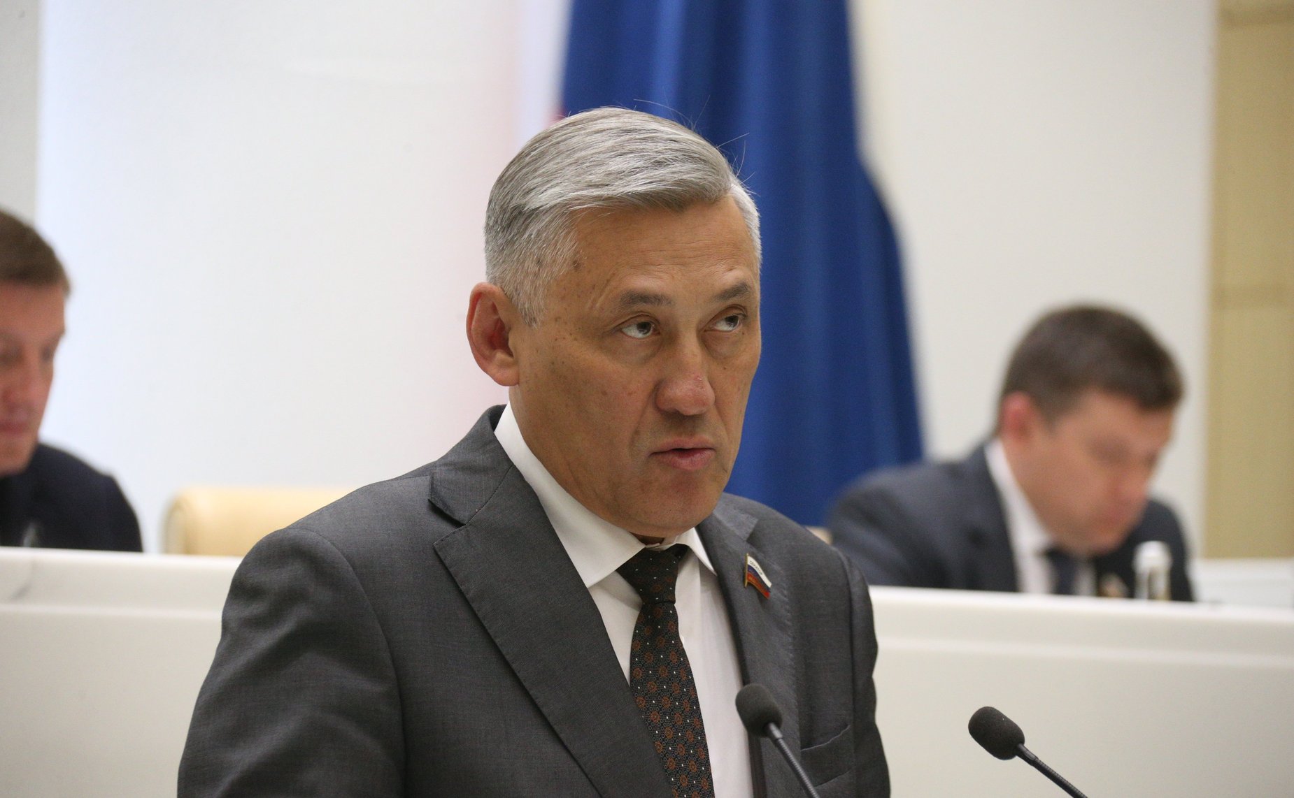 Юрий Валяев