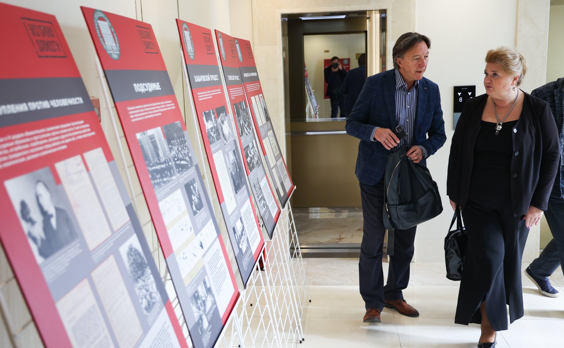 Выставка к заседанию Комиссии СФ по информационной политике и взаимодействию со СМИ