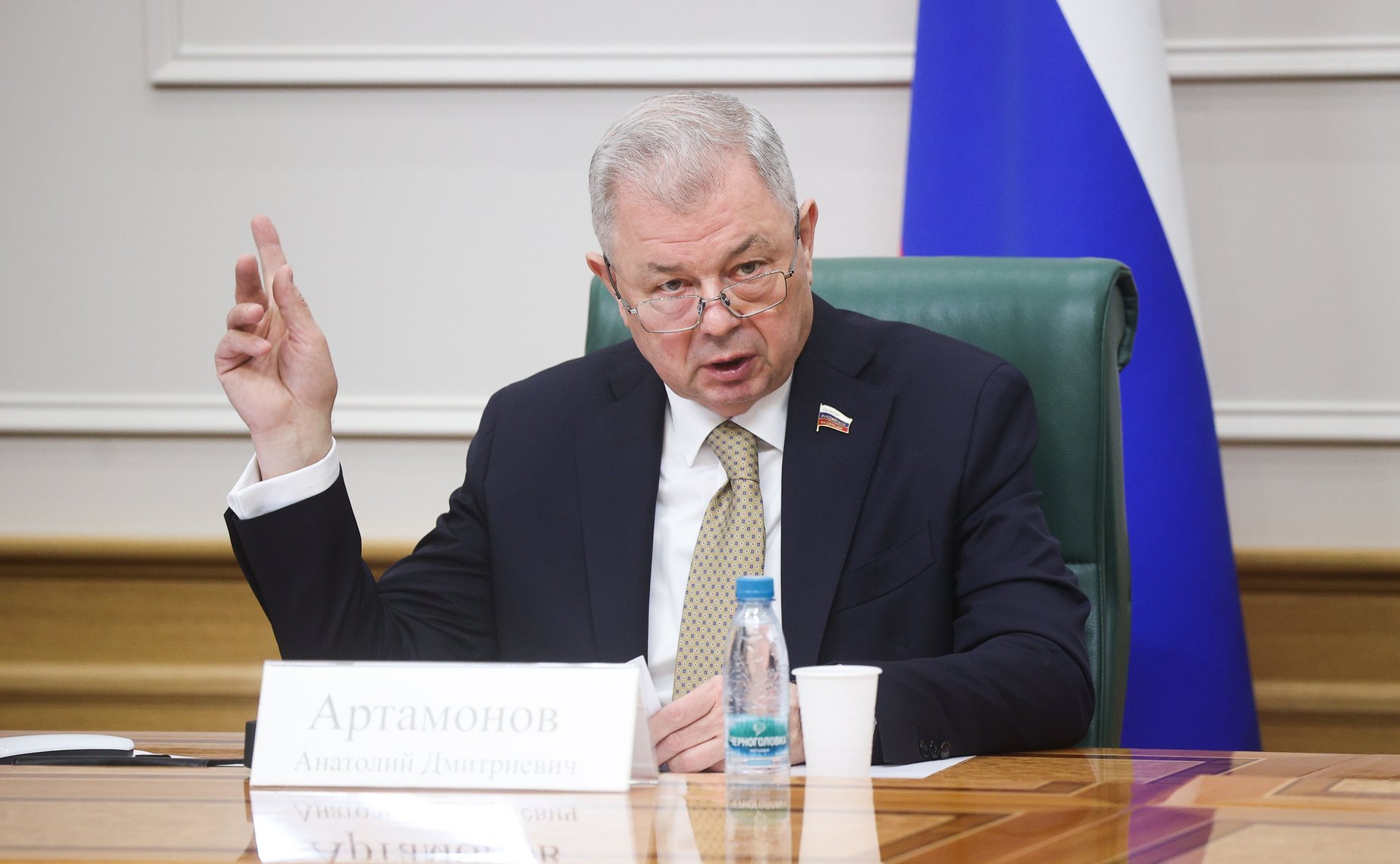 Анатолий Артамонов