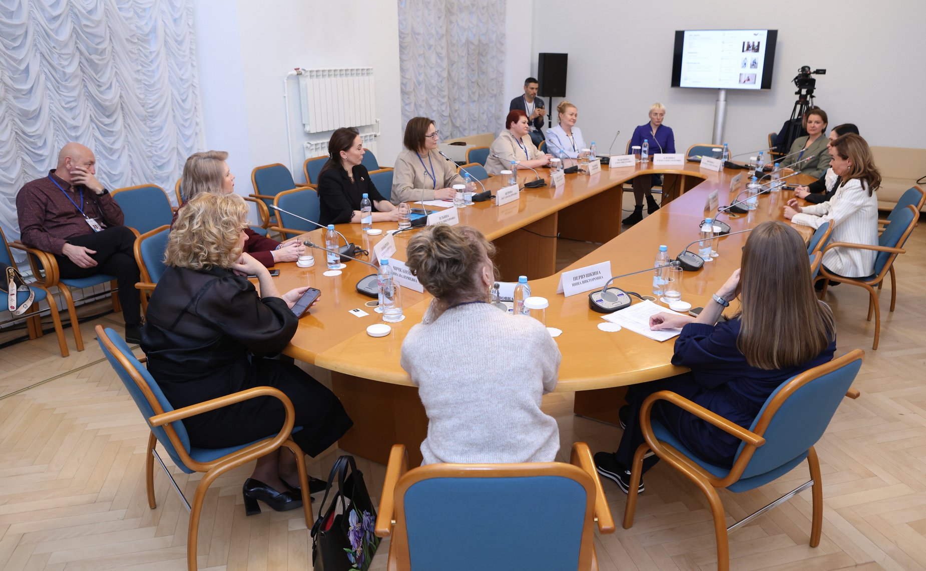 «Устойчивое развитие в легкой промышленности и креативных индустриях». IV Международный Форум «Содружество моды»