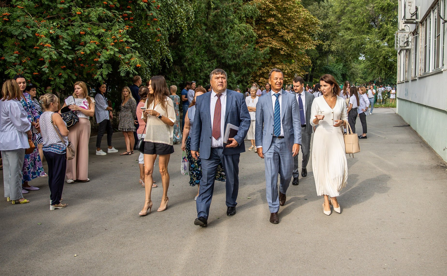 В День знаний Андрей Яцкин посетил среднюю общеобразовательную школу № 37