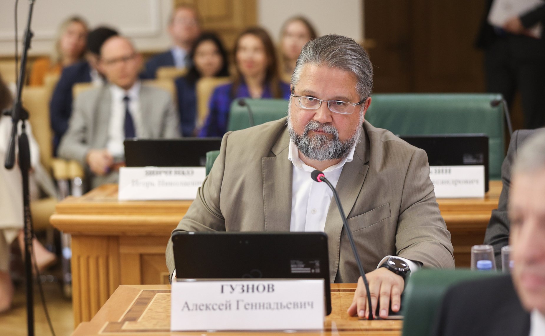 Заседание Комитета СФ по конституционному законодательству и государственному строительству