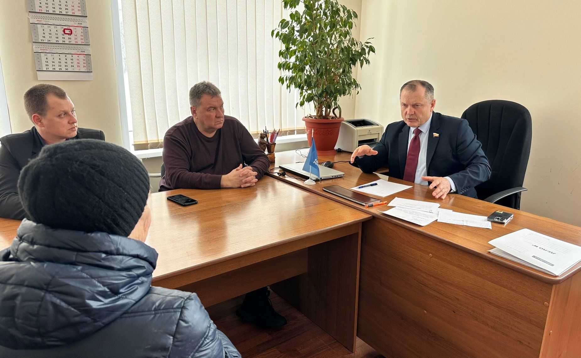 Игорь Мурог в рамках региональной недели провел прием граждан в Милославском округе