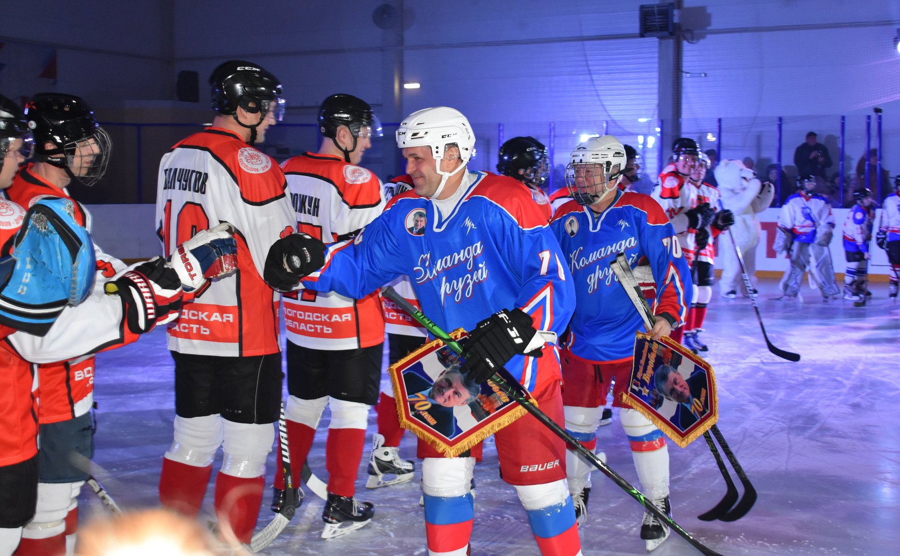 Вице-спикер принял участие в обсуждении путей развития Образовательного центра – кадетской школы «Корабелы Прионежья», а также дал старт гонке «Лыжня России»