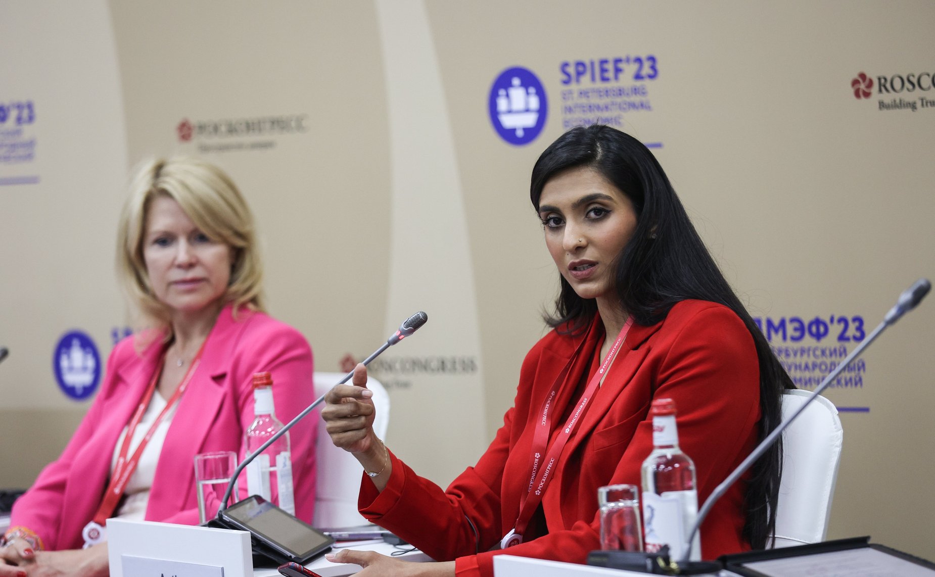 Галина Карелова приняла участие в сессии ЕЖФ «Женщины в промышленном развитии: новые горизонты», которая состоялась в рамках основной программы Петербургского международного экономического форума