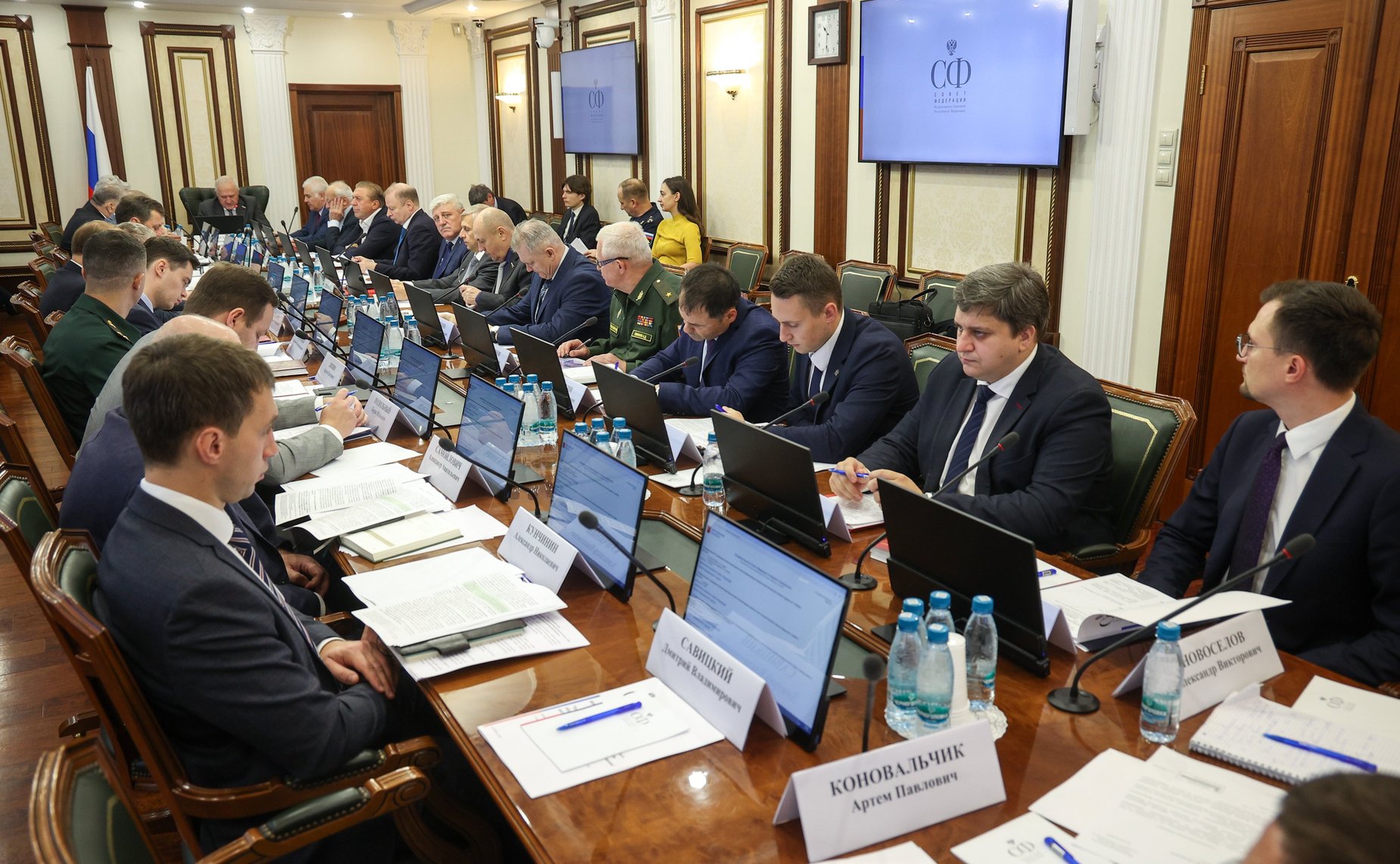 Совещание Комитета СФ по обороне и безопасности «Проблемные вопросы внедрения современных беспилотных систем, а также средств противодействия их противоправному применению»