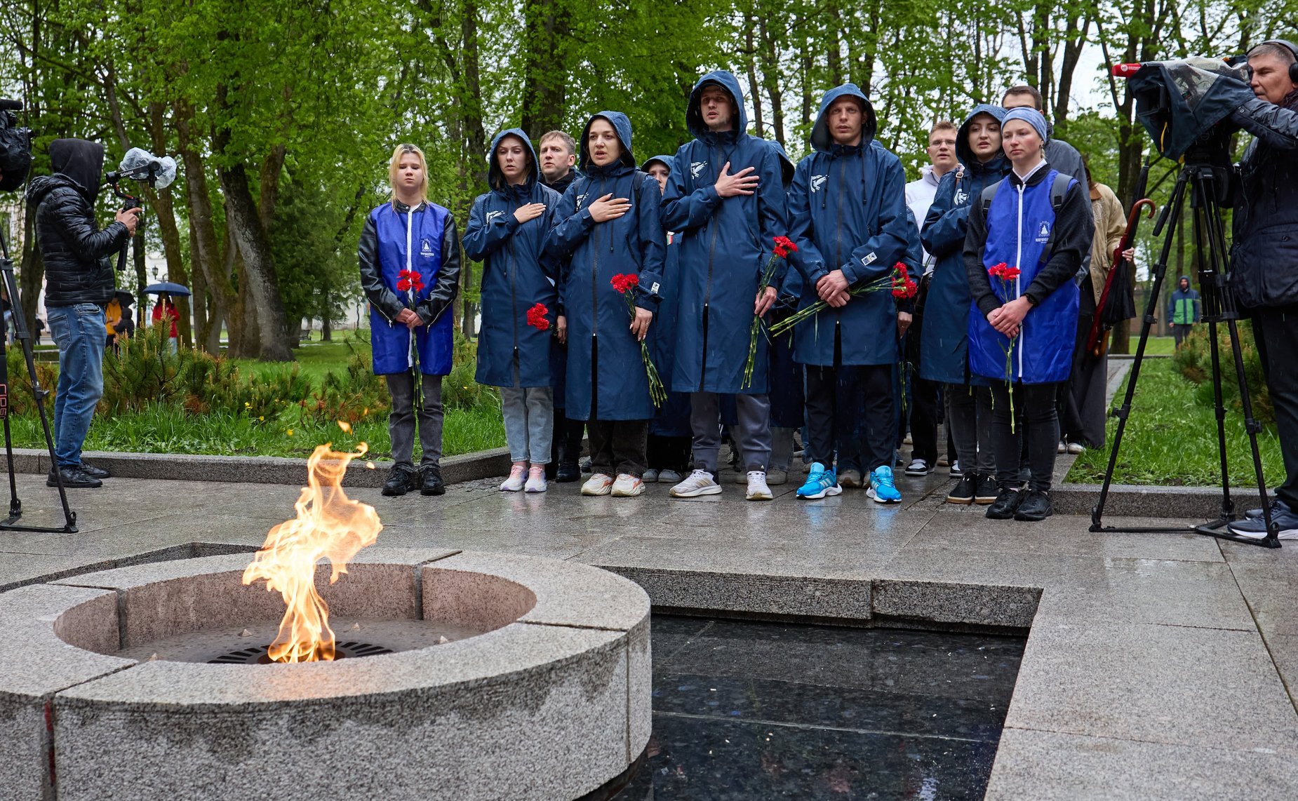 Сенаторы приняли участие в патриотической экспедиции «Код Непокоренных». Великий Новгород