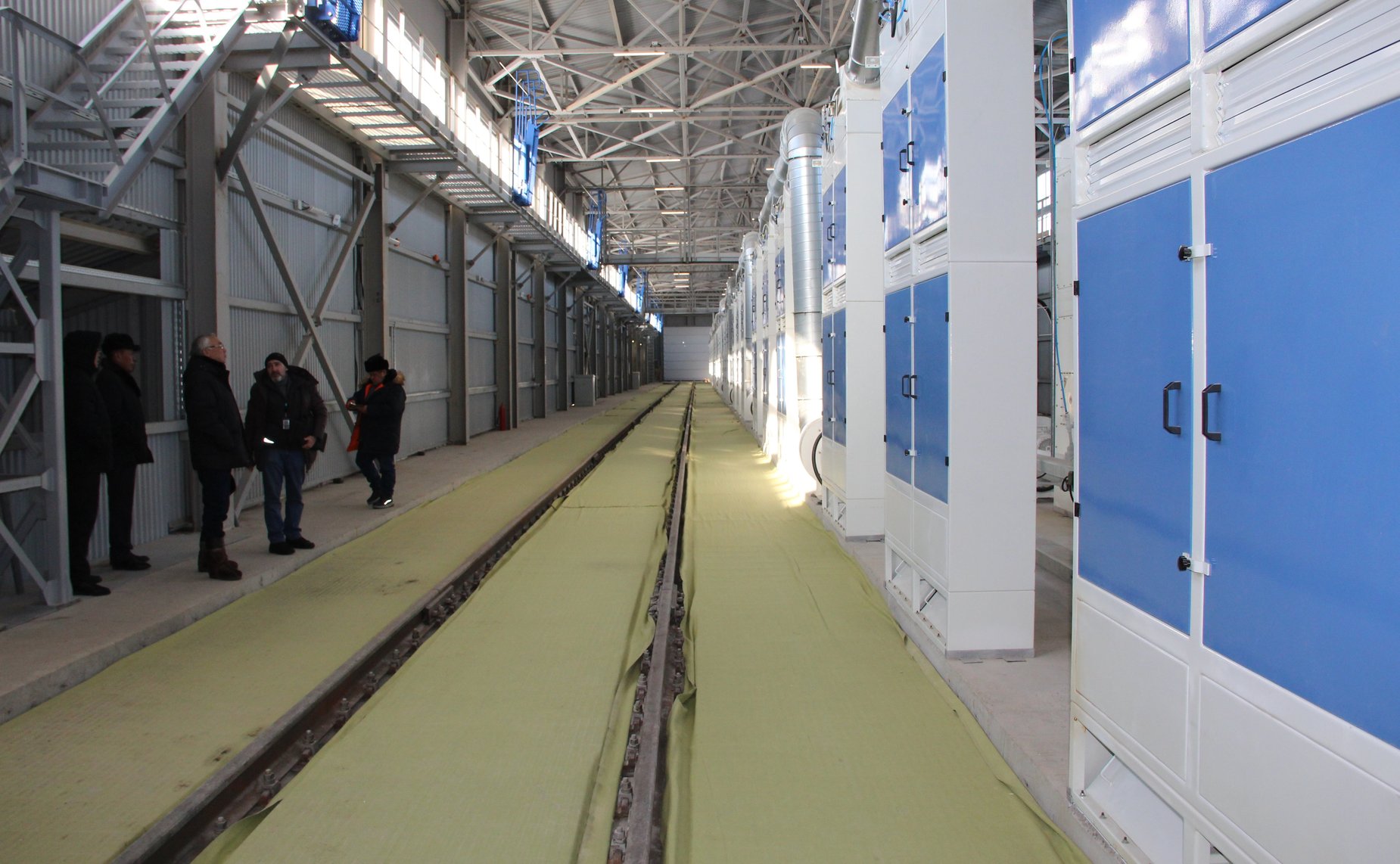 Баир Жамсуев в ходе работы в регионе посетил первый в мире специализированный сухопутный зерновой терминал полного цикла в Забайкальске