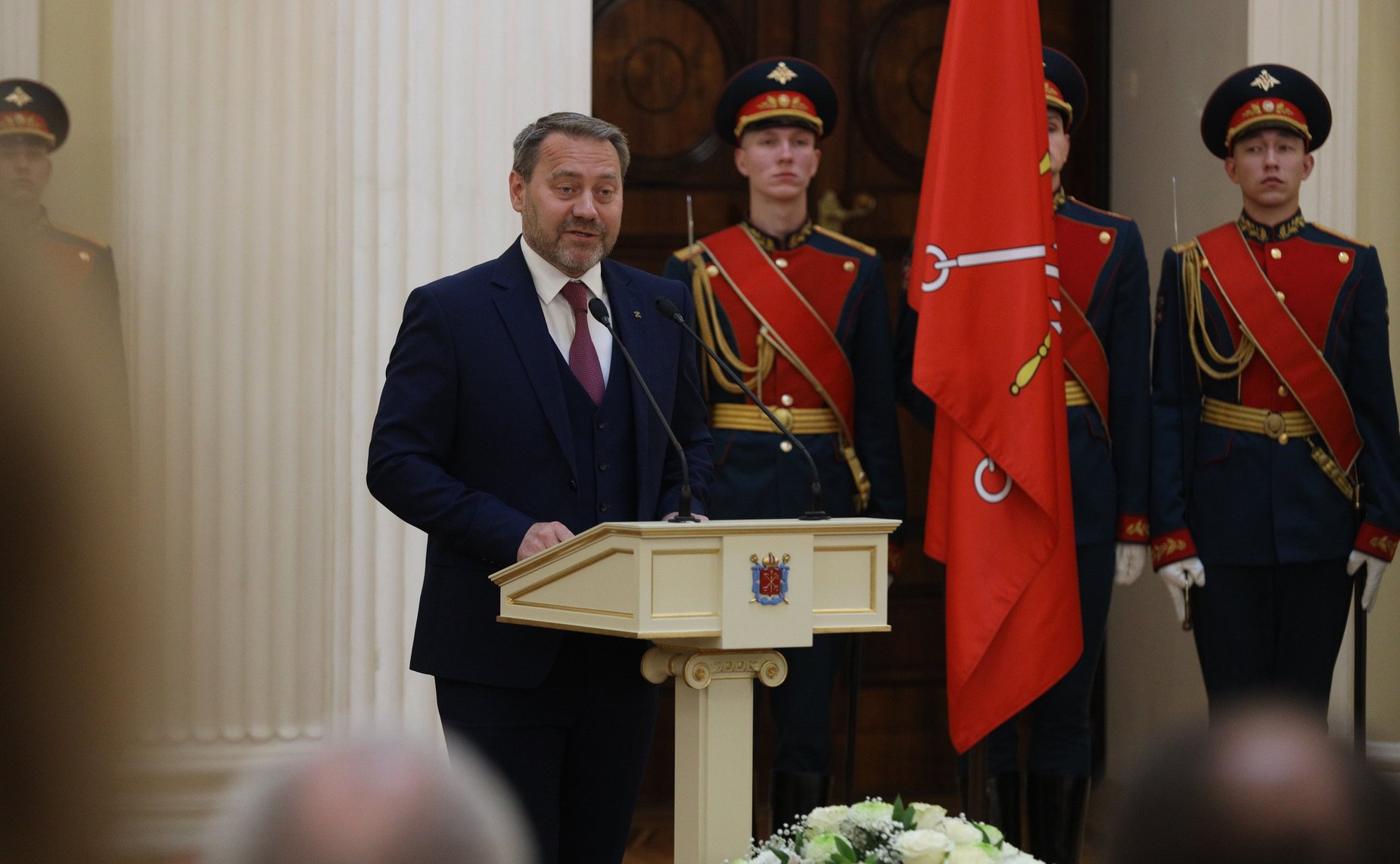 Торжественная церемония вручения знаков отличия лицам, удостоенным звания «Почетный гражданин Санкт-Петербурга» в Законодательном Собрании города