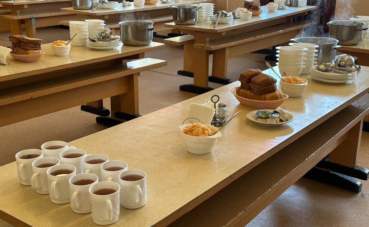 Маргарита Павлова посетила региональный призывной пункт и встретилась с призывниками Челябинской области