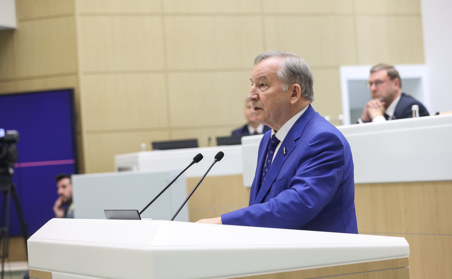 Александр Карлин