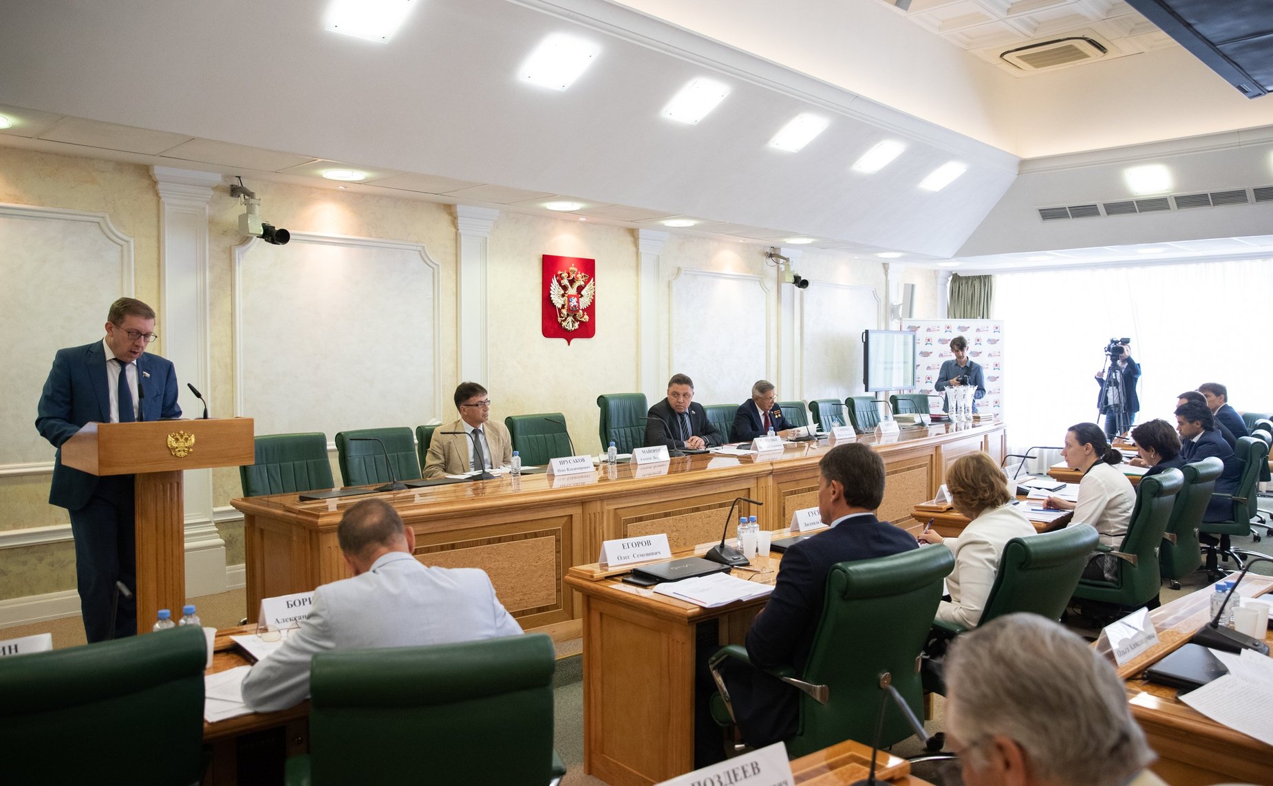 Парламентские слушания в СФ на тему: «О мерах по усилению защиты прав потребителей»