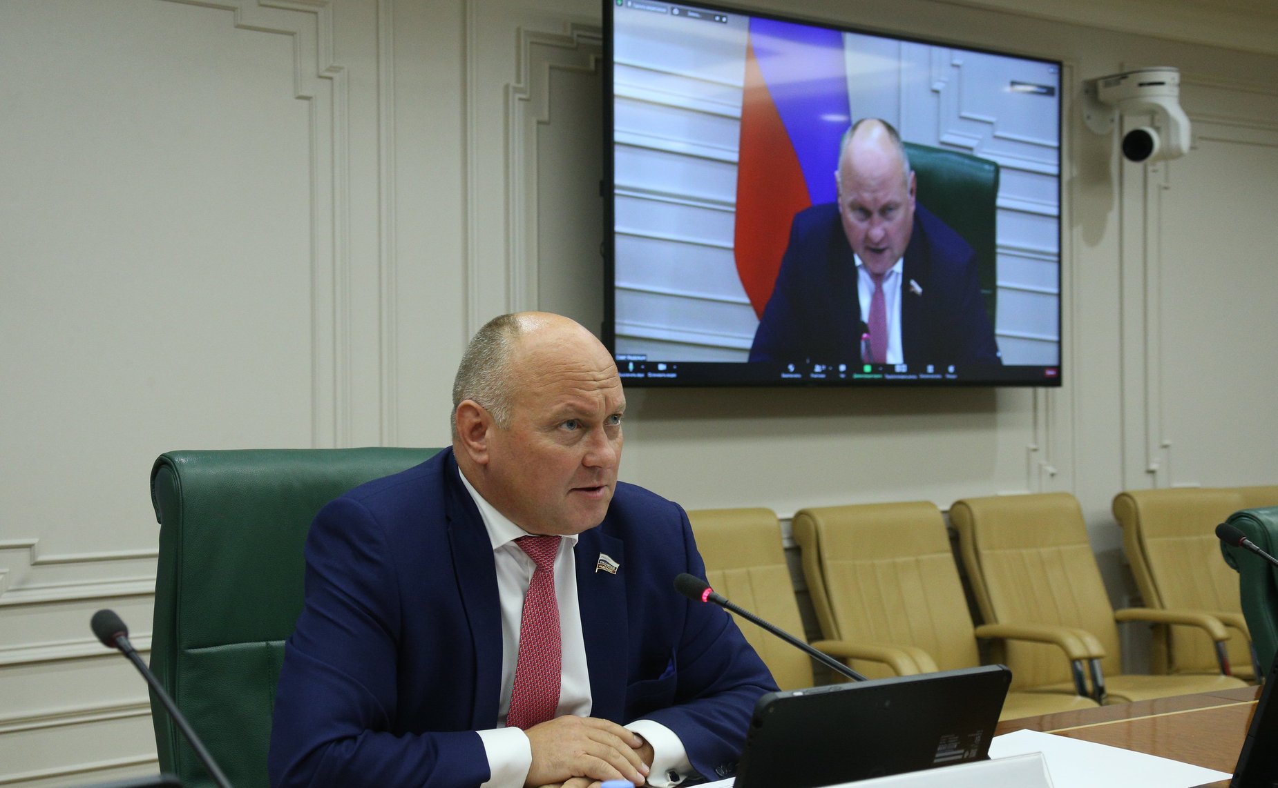 Алексей Кондратенко провел заседание секции «Селекция и семеноводство» Экспертного совета при профильном Комитете СФ