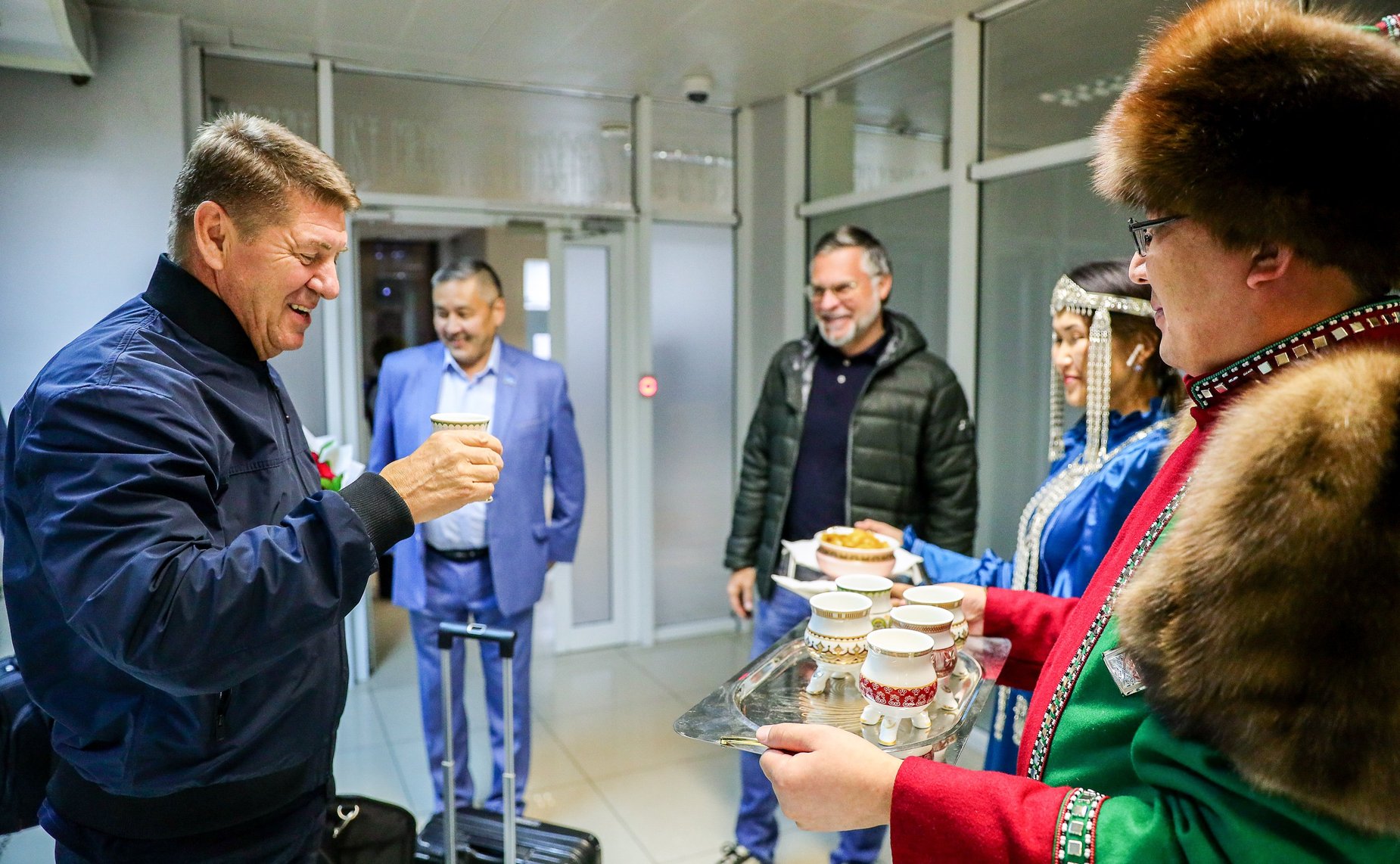 Сенаторы РФ в рамках выездного совещания Комитета СФ по федеративному устройству, региональной политике, местному самоуправлению и делам Севера посетили аэропорт