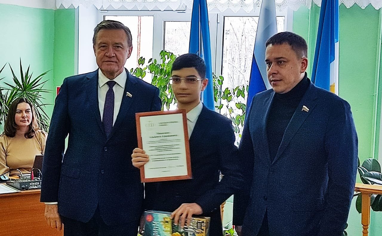 Сергей Рябухин и Айрат Гибатдинов поздравили победителей седьмой Всероссийской школы-конкурса «Портрет твоего края»