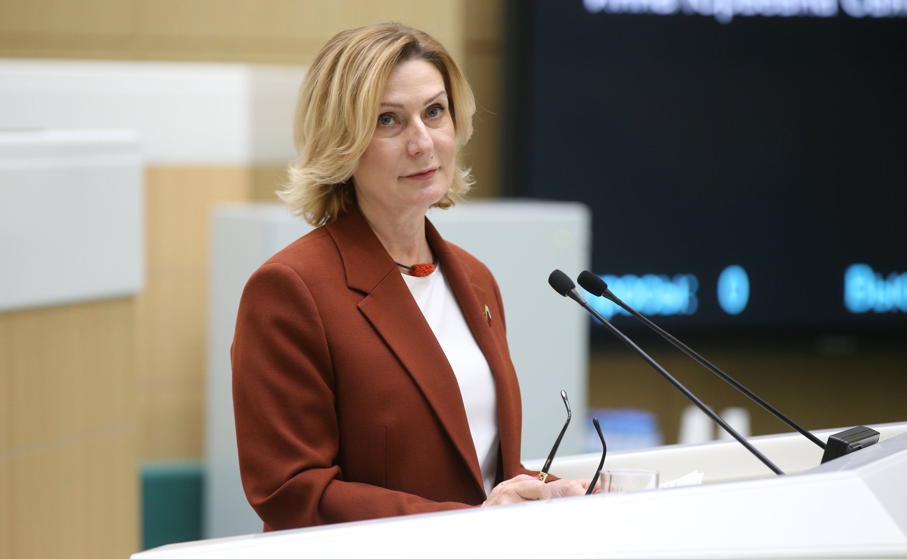 Инна Святенко