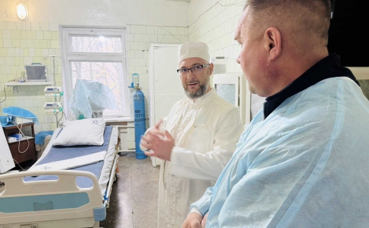 Игорь Кастюкевич посетил военный госпиталь, расположенный в одном из населенных пунктов региона