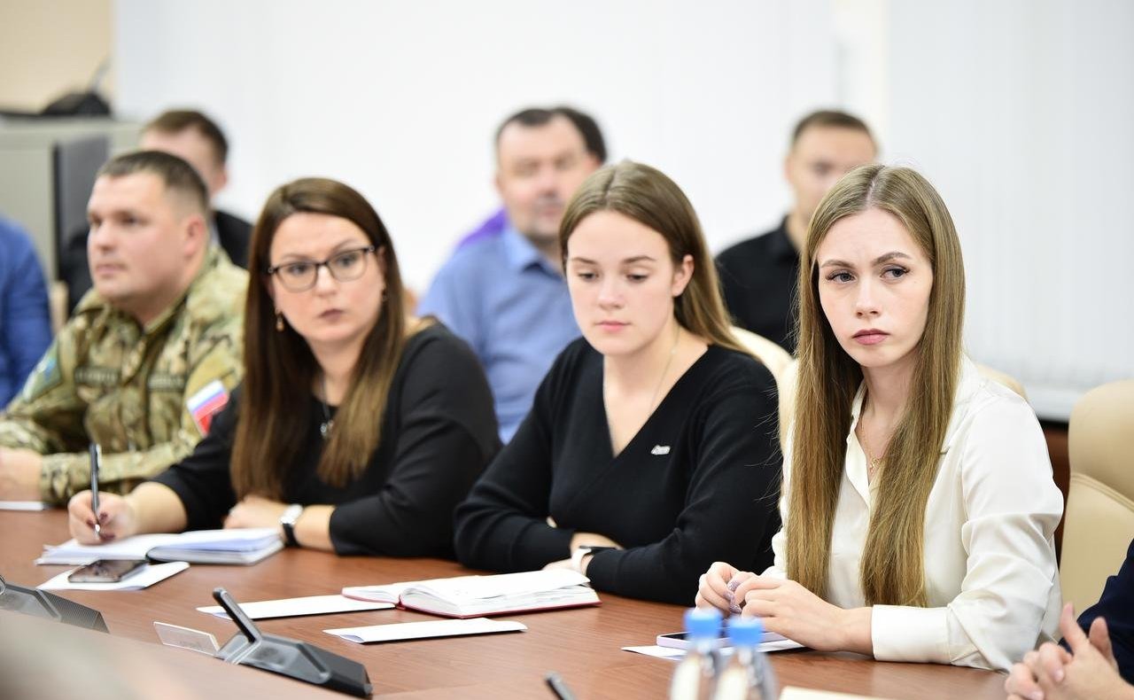 Ольга Епифанова и Елена Шумилова провели в Республике Коми круглый стол по вопросам молодежной политики