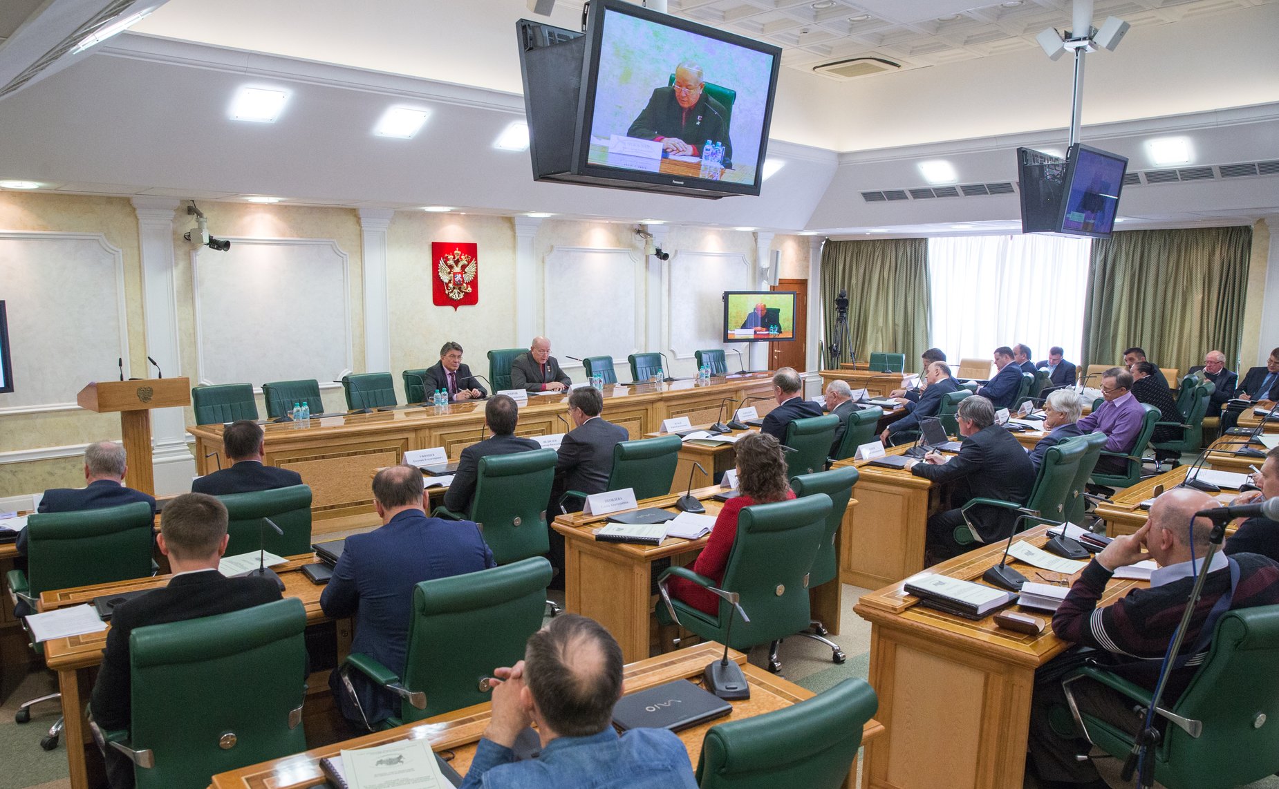 Круглый стол Комитета СФ по обороне и безопасности