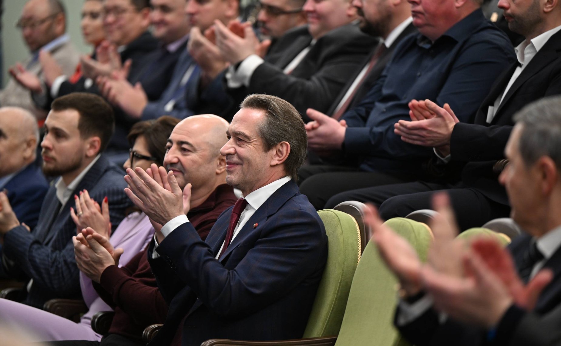 Александр Вайнберг принял участие в торжественной программе «Петербург – Мариуполь. Вместе навсегда!», приуроченная к открытию восстановленного драмтеатра в городе Мариуполе (ДНР)